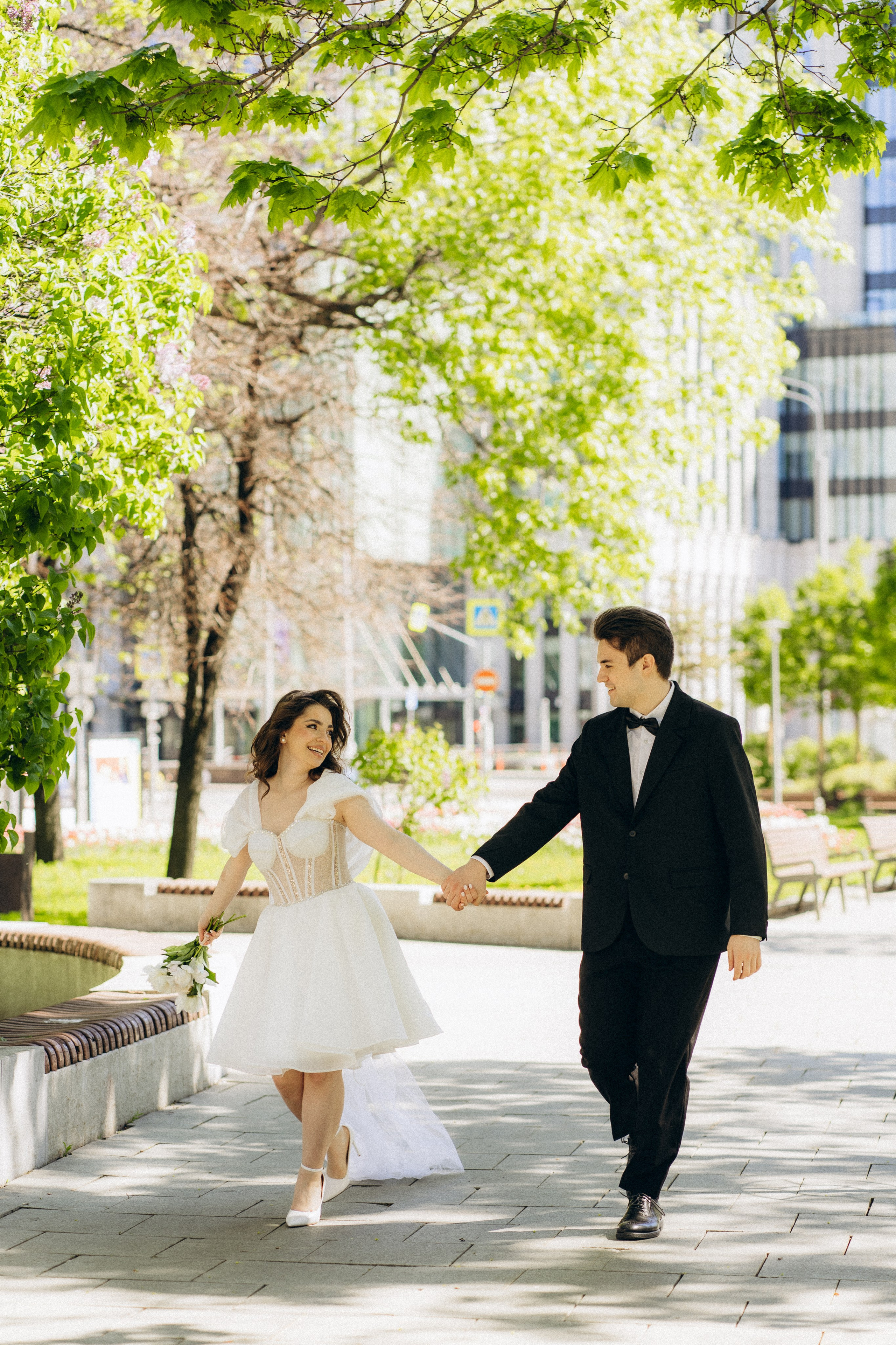 Свадебная фотопрогулка в Москве по центру города. Свадебный фотограф в Москве Анна Полушина