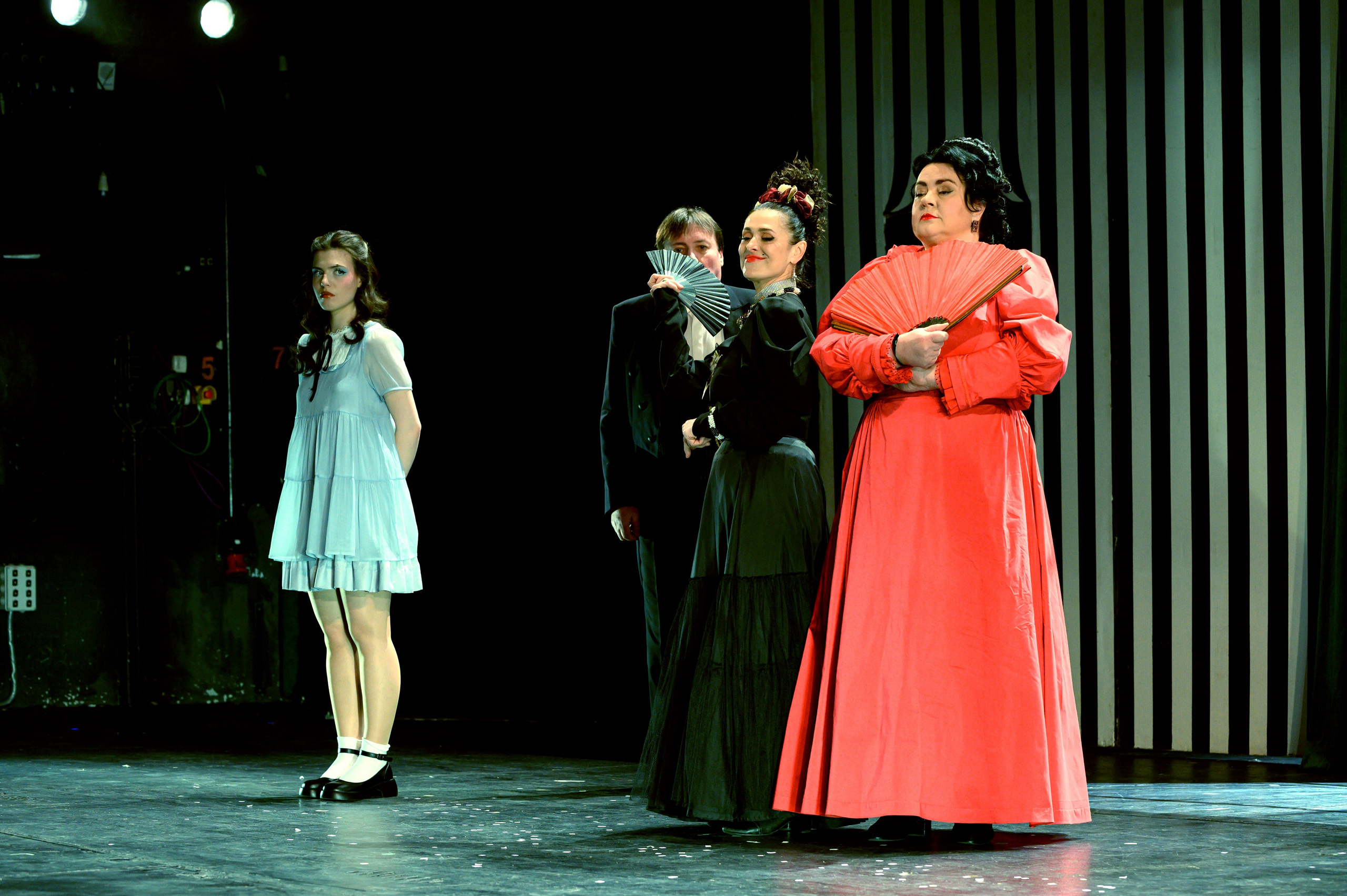 Дядюшкин сон. Фотоуслуги, услуги фотографа, фотографирование важных событий