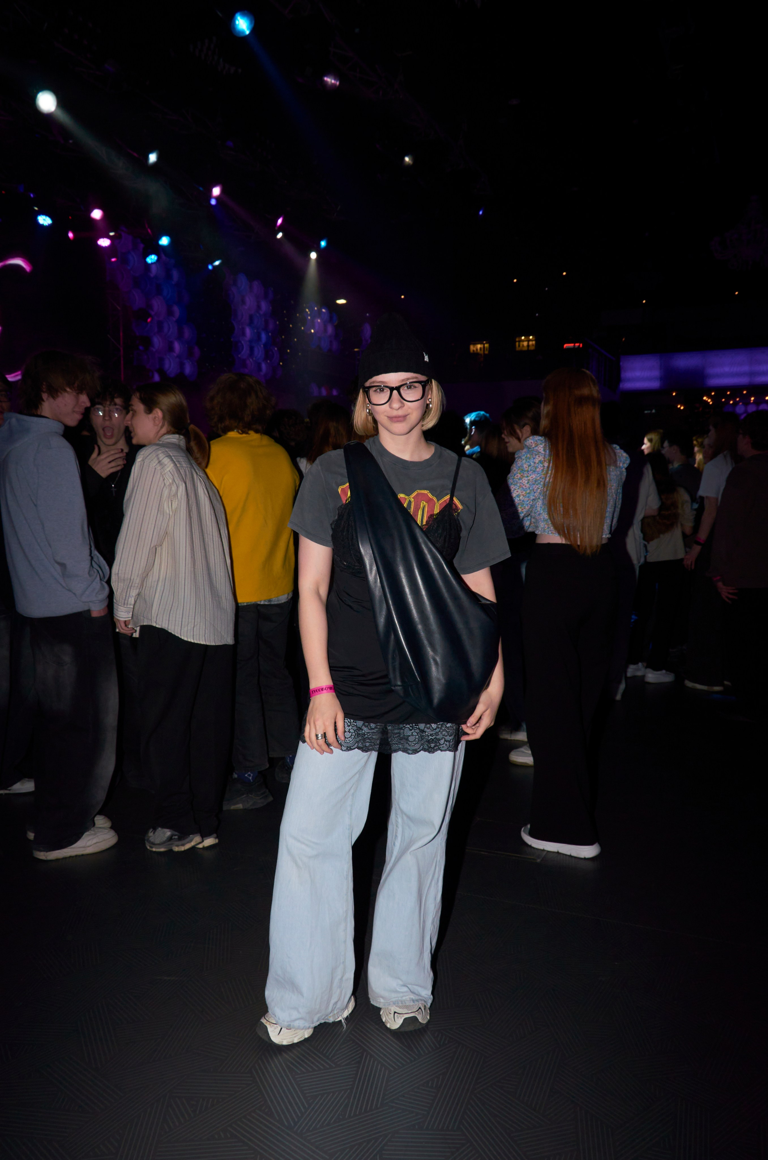 Blink/ nleeei, unique, artem shilovets. Главная