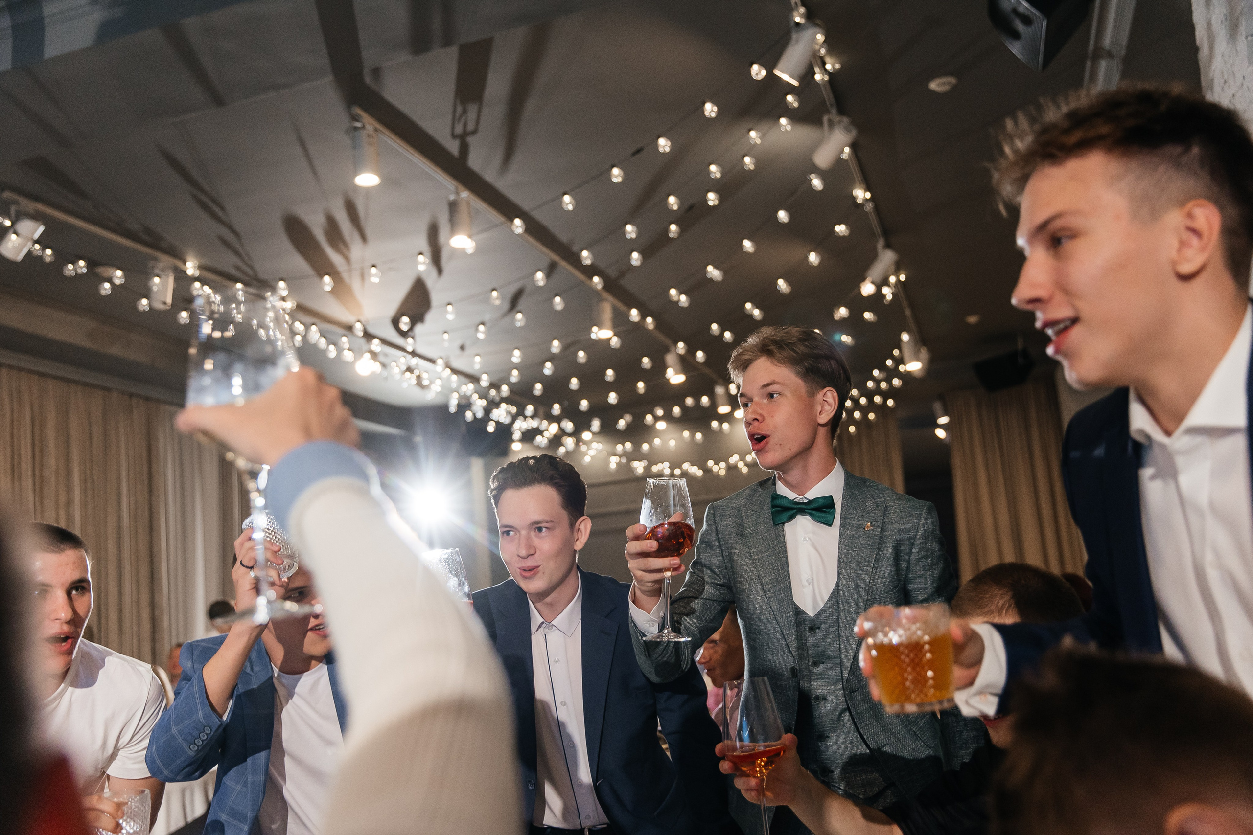 2023-06-23 Выпускной МБОУ СОШ № 10. Фотограф в Красноярске