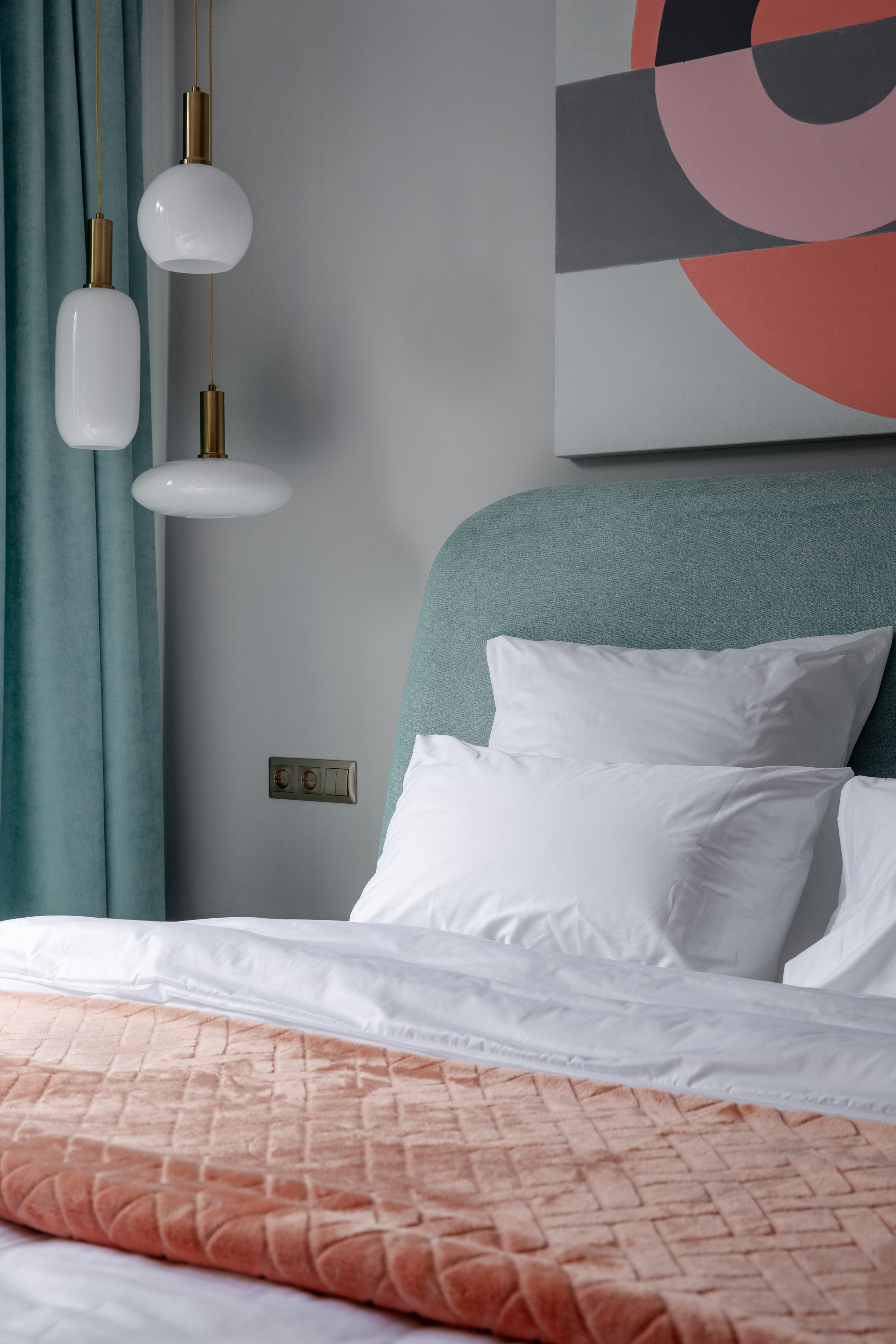 Интерьерная фотосъемка трёхкомнатной квартиры в ЖК «Голубые Дали». Интерьерный фотограф Москва