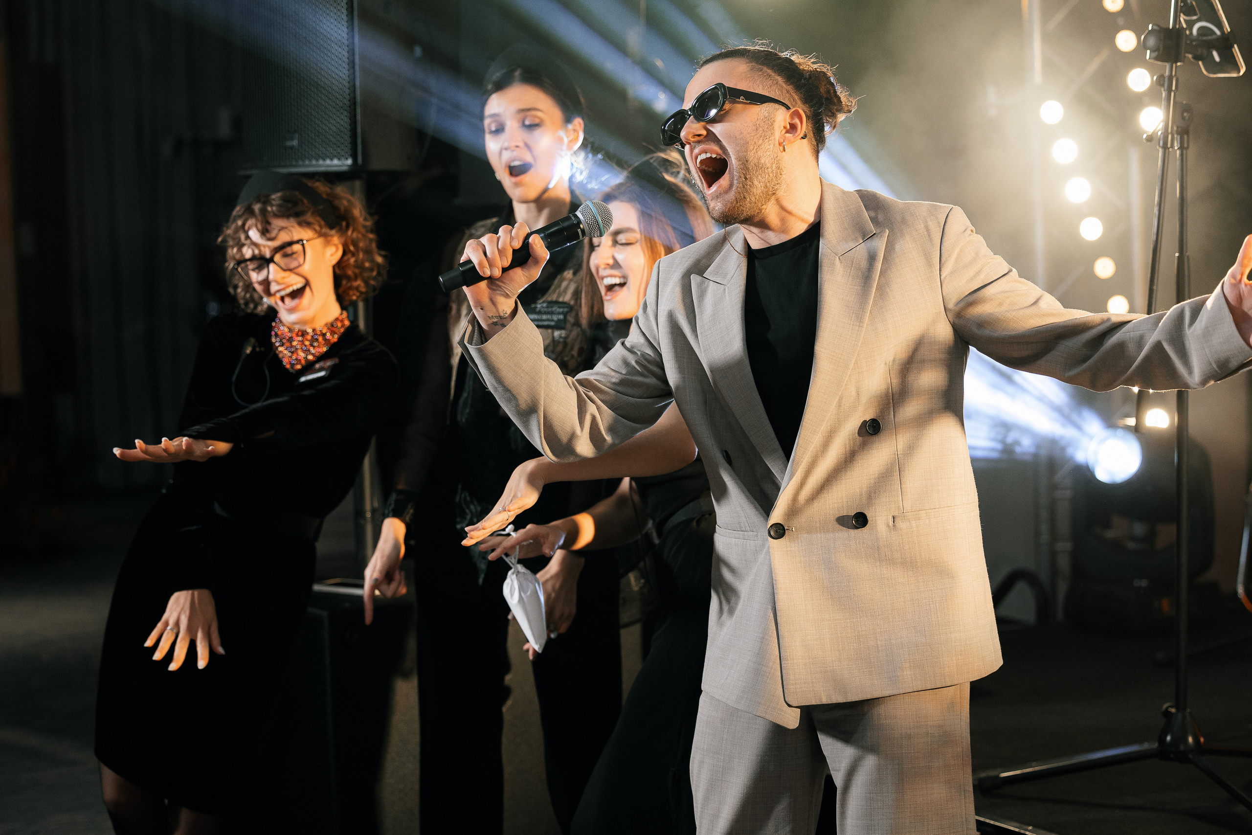 A la ruse. VENSKAYA WEDDING & EVENT PLANNER