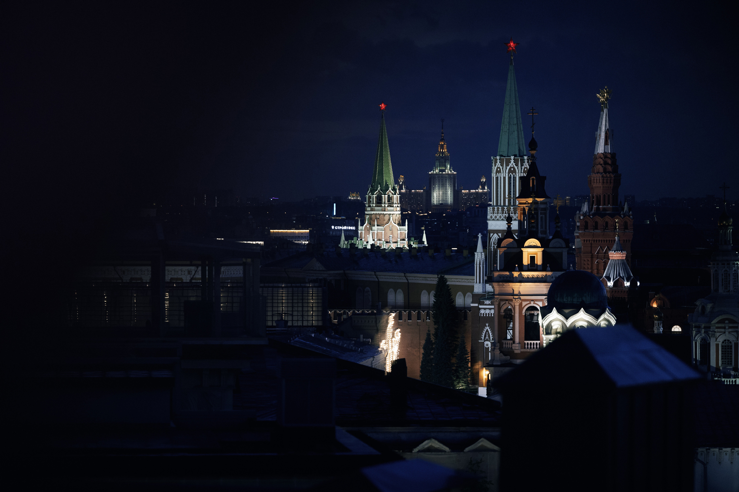 A la ruse. VENSKAYA WEDDING & EVENT PLANNER