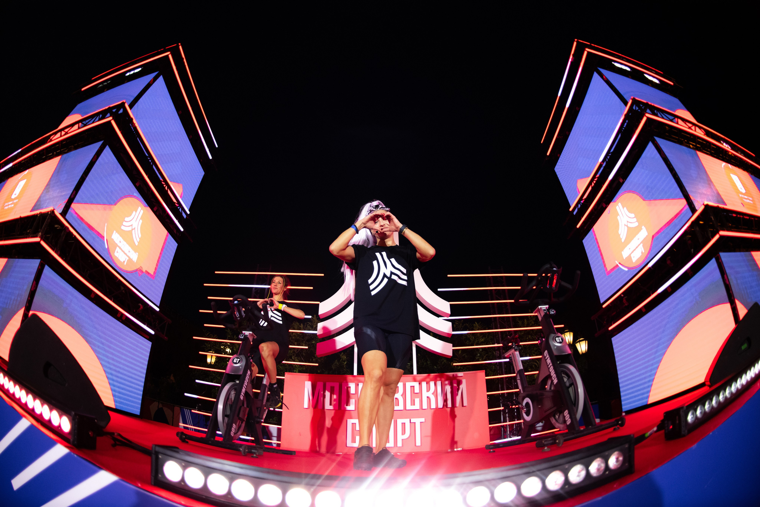 Ночь СПОРТА. ДИНА МИХНЕВА спортивный фотограф Москва