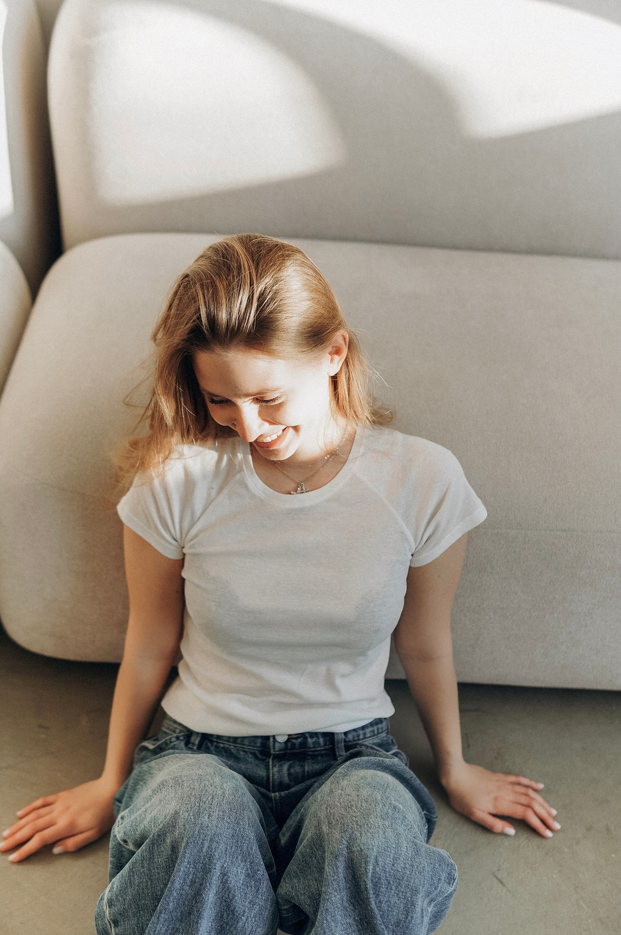 Arina. Я — Алёна и я фотографирую красиво (е)