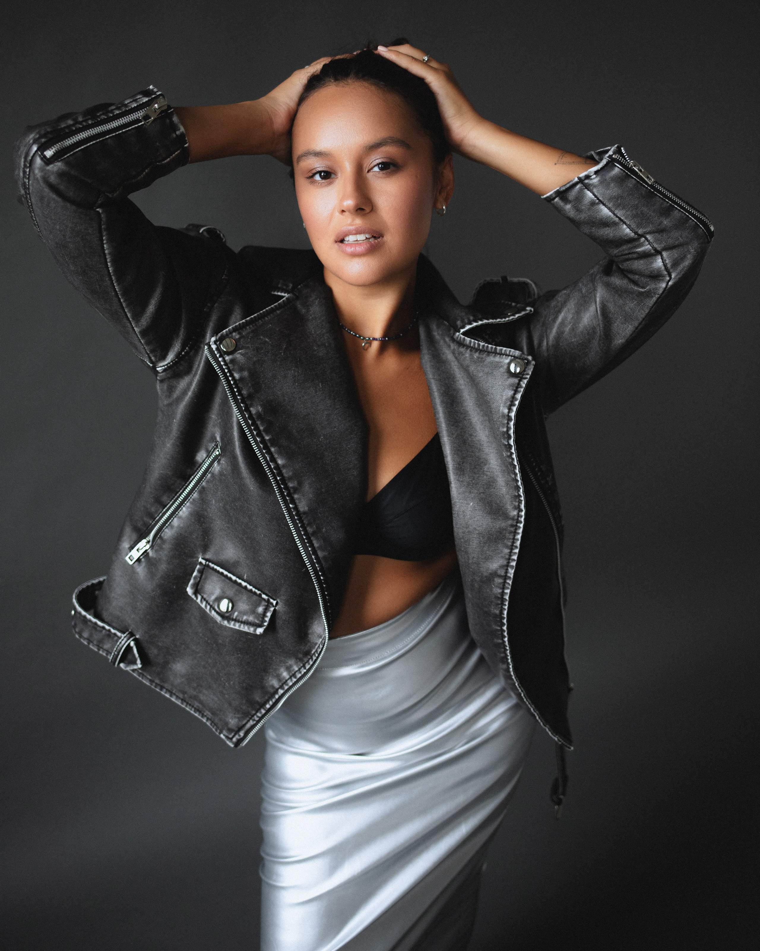 Карина. Фотограф в Москве и Сургуте Алла Лесовая. Снимаю каталог для брендов и индивидуальные портреты для людей