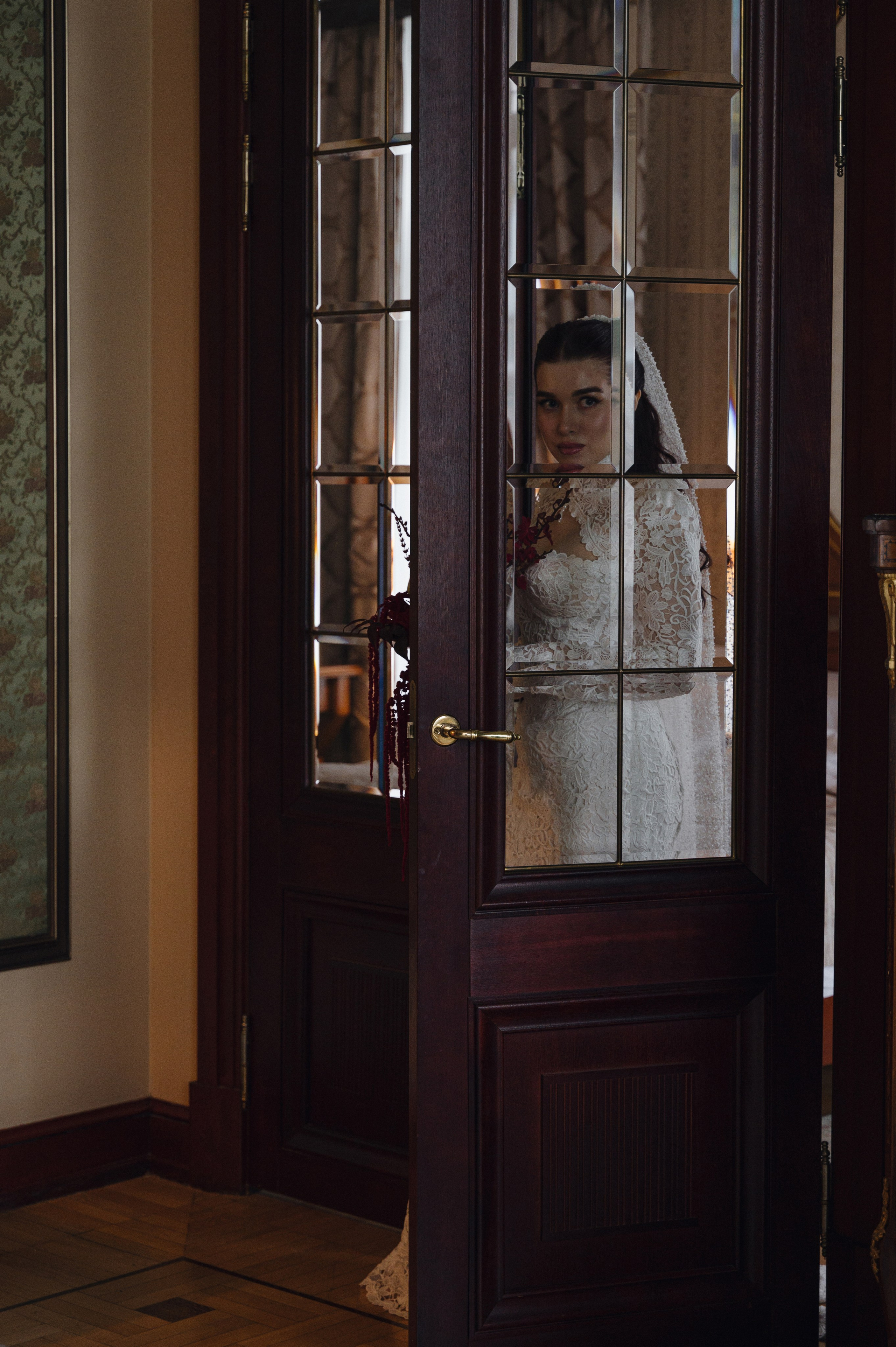 Денис и Анастасия. Метрополь и Особняк Спиридонова. Свадебный фотограф Москва и Санкт-Петербург. Анастасия Чудина