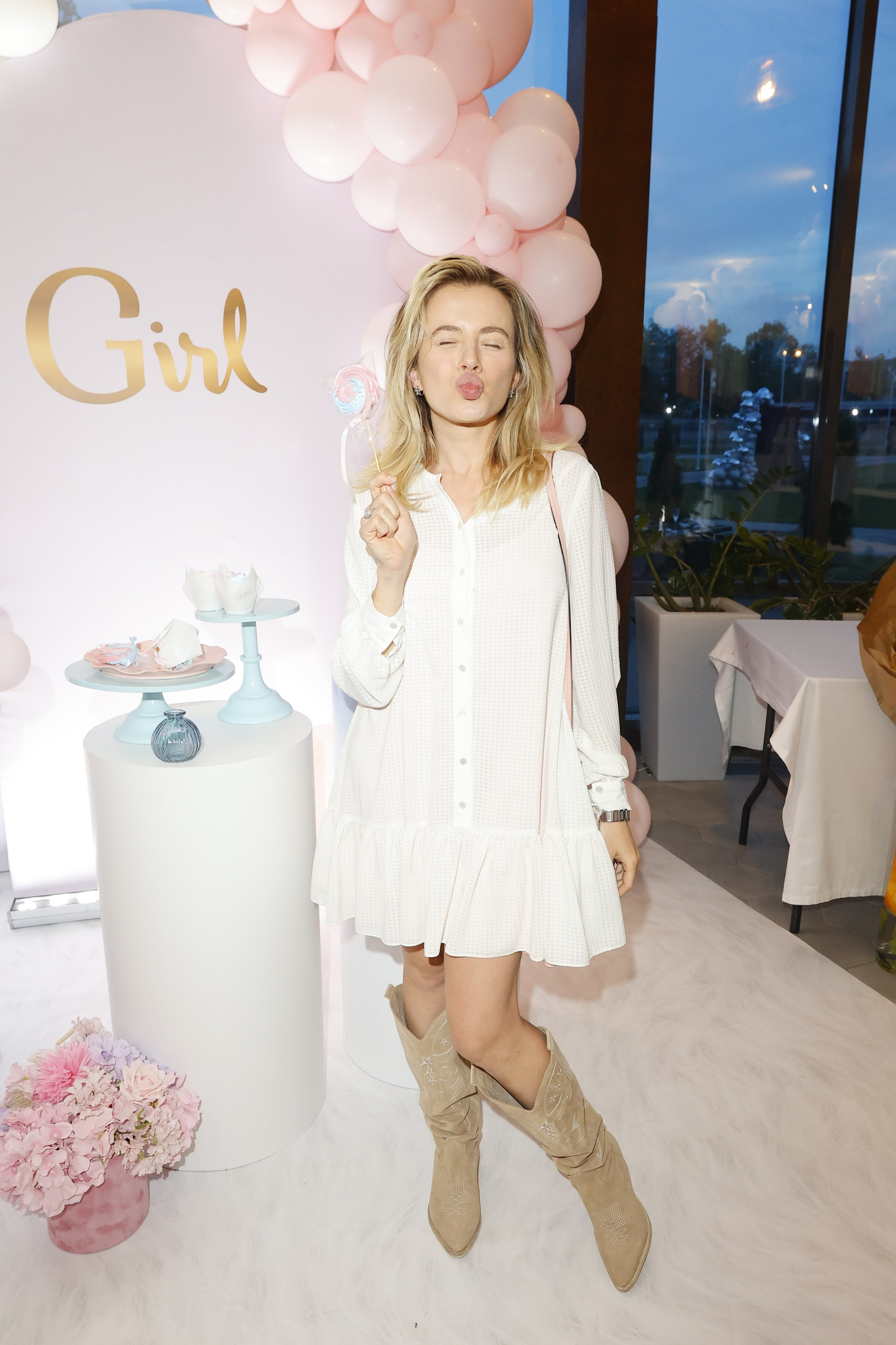 GENDER PARTY АССОЛЬ И ST. Nikolskayasecular