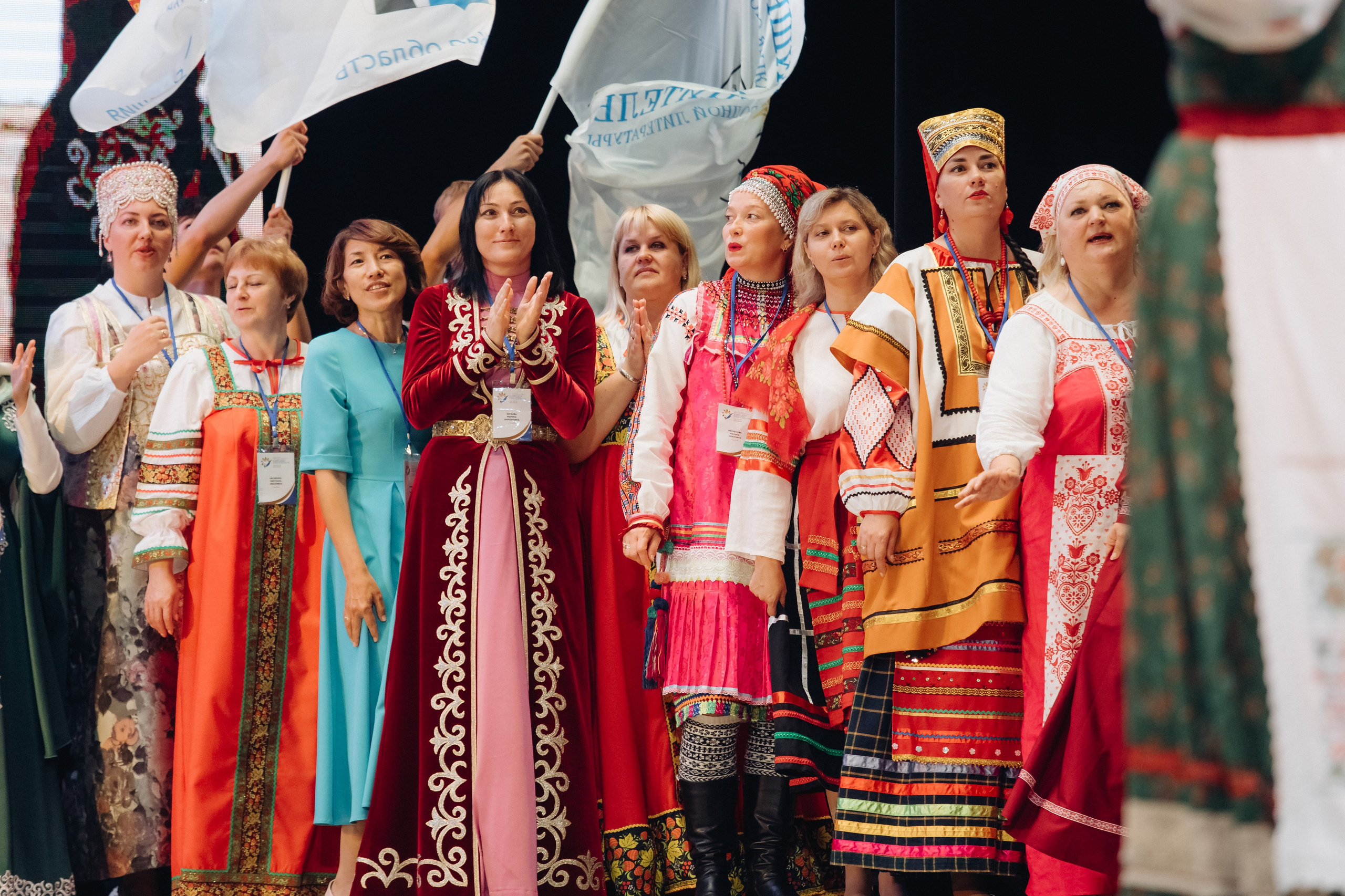 Лучший учитель родного языка и литературы 2025. Свадебный и семейный фотограф в Улан-Удэ