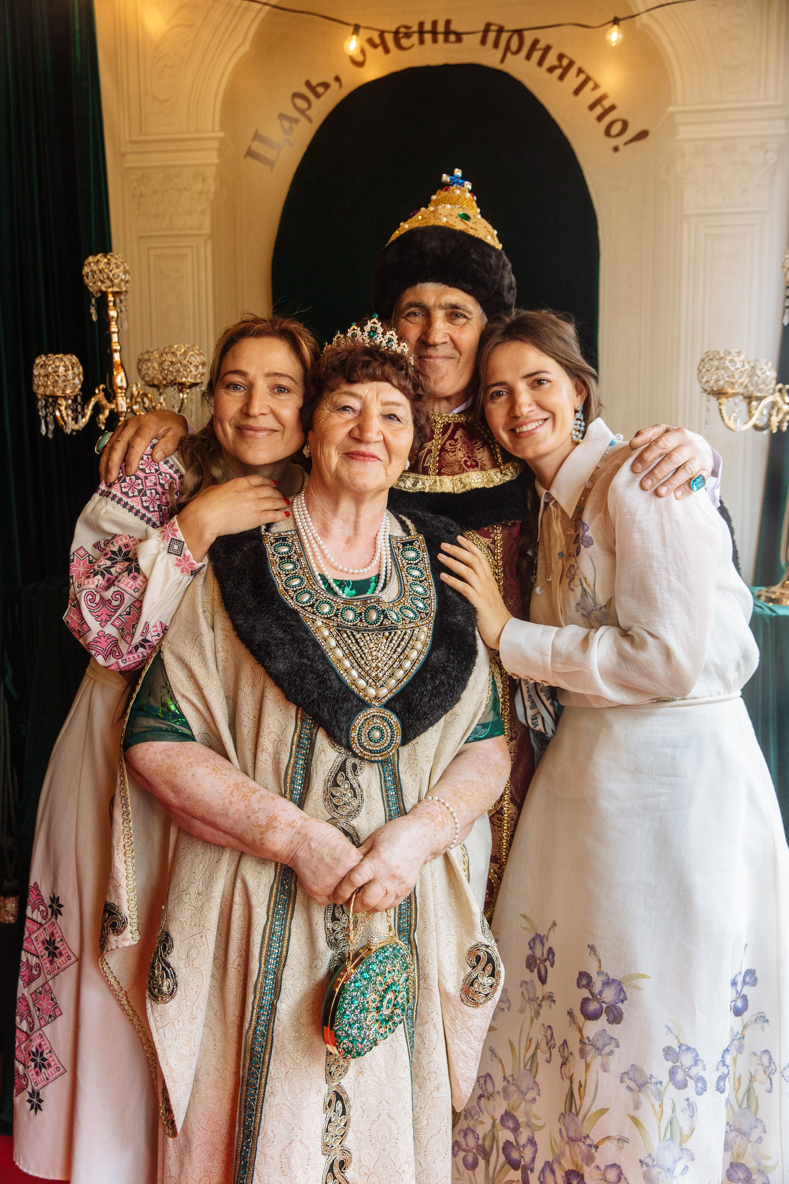 «Иван Васильевич меняет профессию» Юбилей. Свадебный и семейный фотограф в Улан-Удэ