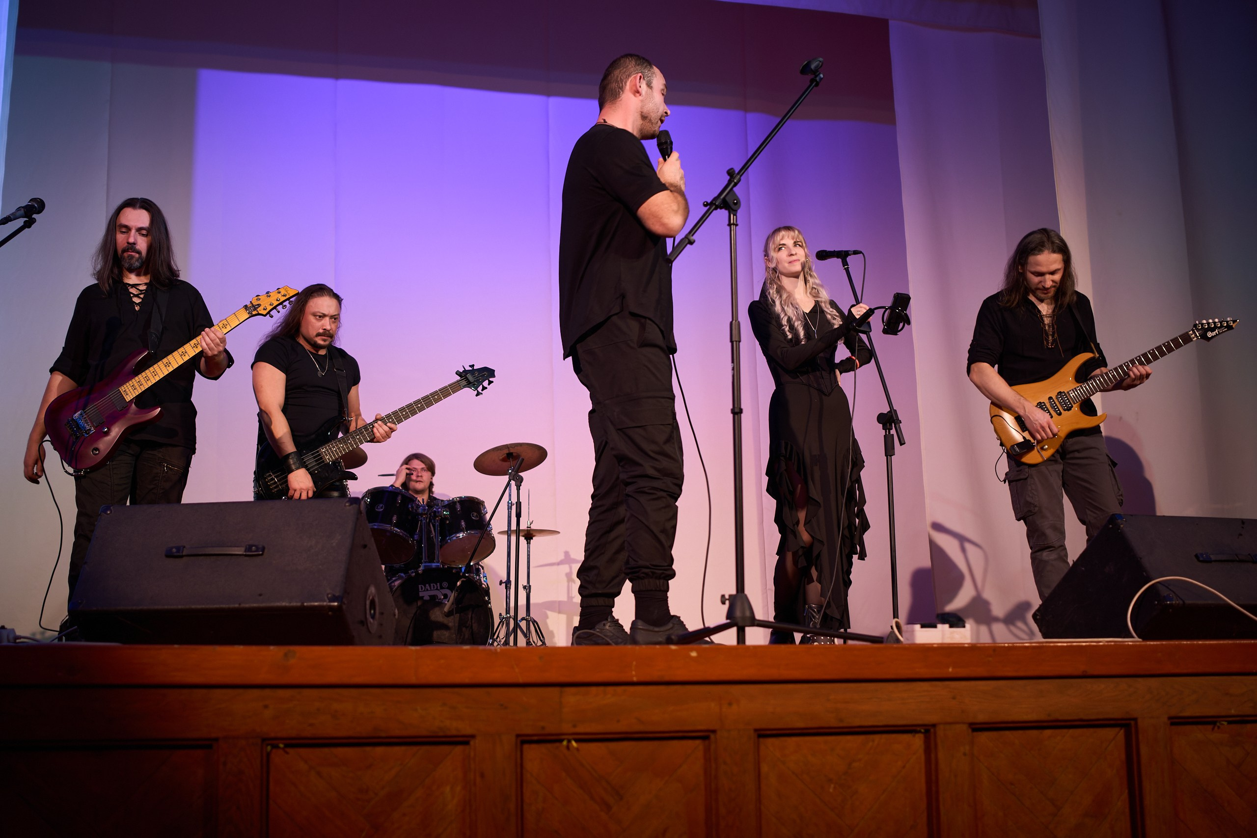 Мантикон V (2025). Фотографирует красивое Денис Горностаев