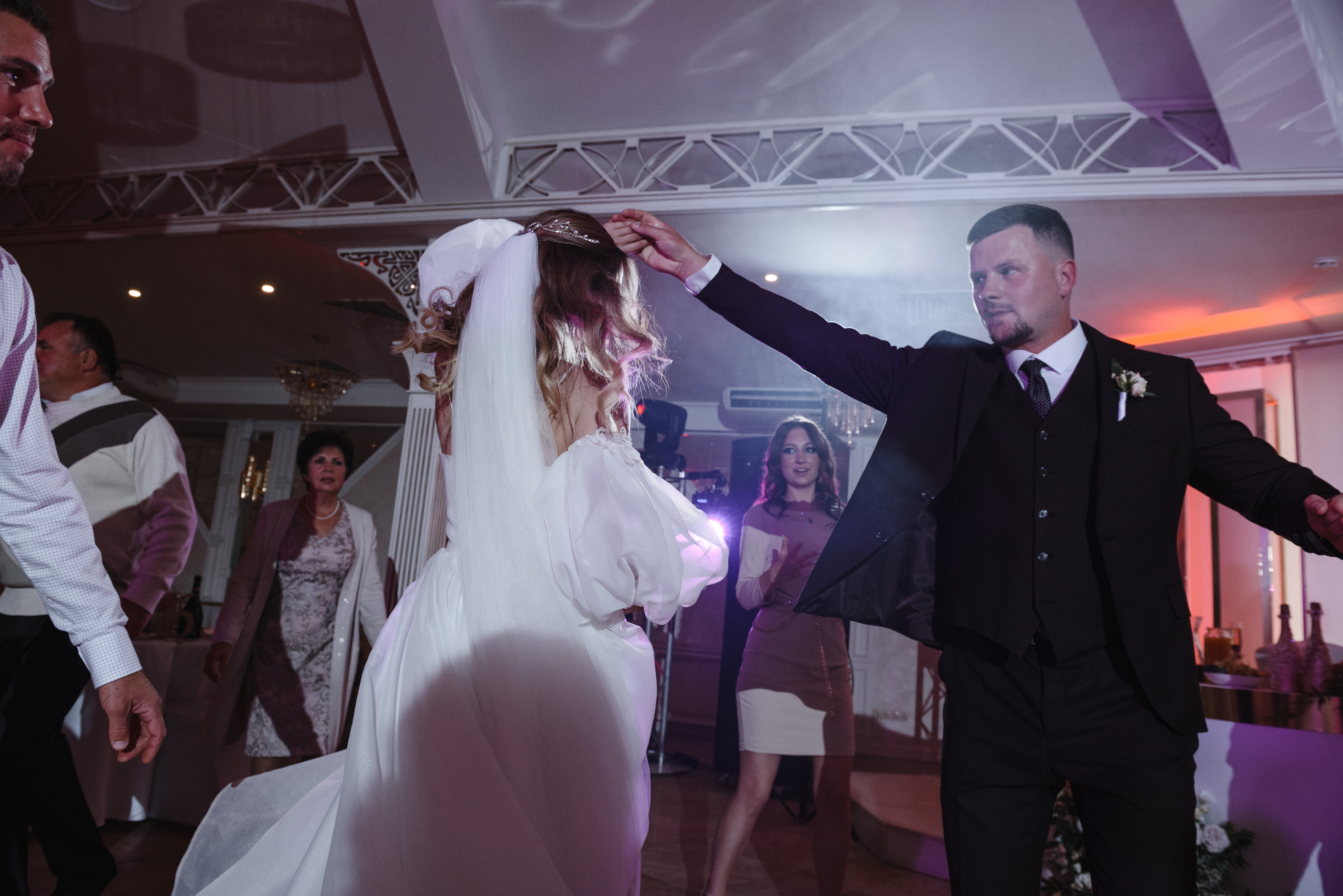 Полина и Валентин. Светлана Варфоломеева, женский и свадебный фотограф в Саратове