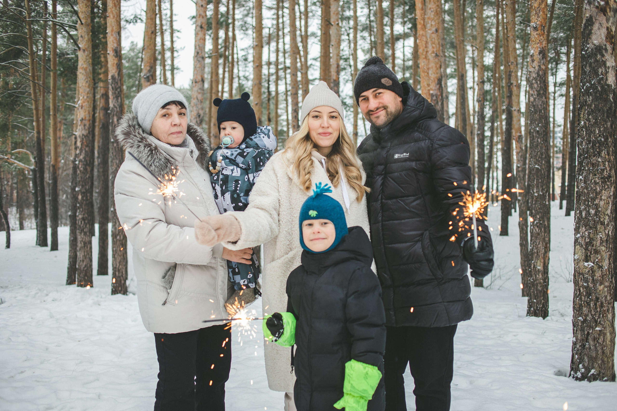 Зимняя прогулка. Семейный фотограф г. Димировград Андросова Екатерина