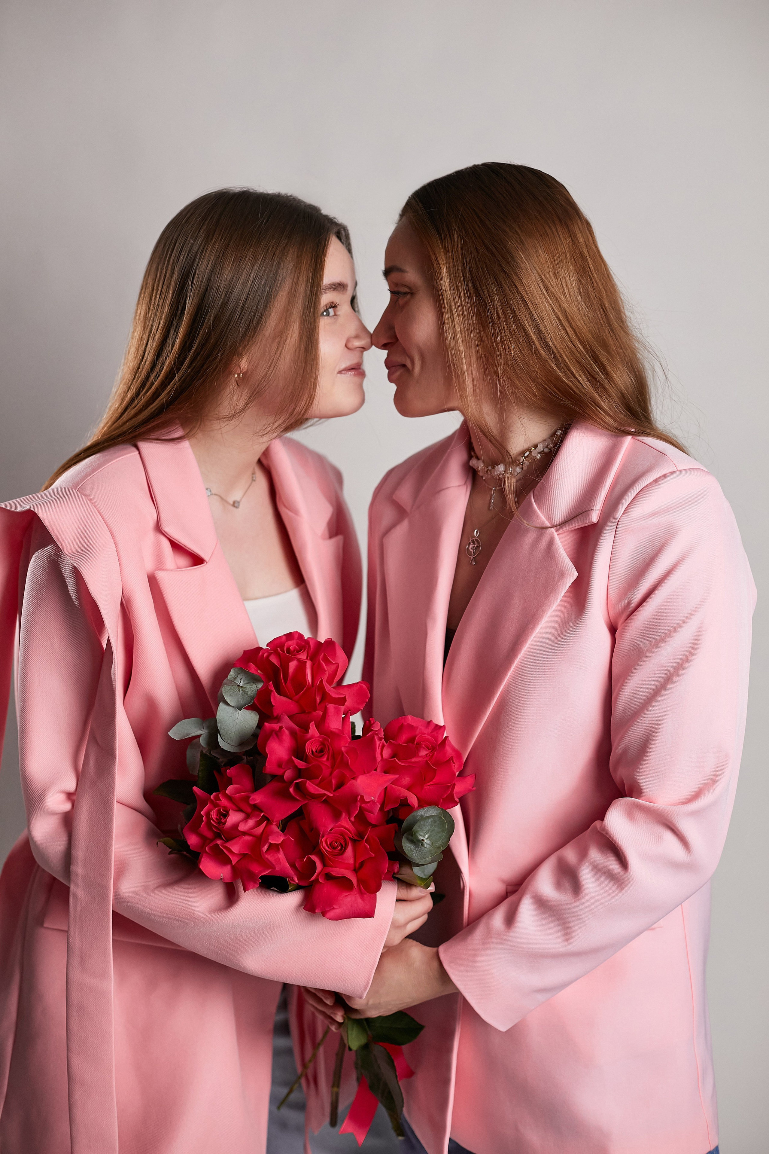 «Лена и Ксюша». Свадебный и креативный фотограф в ЮФО