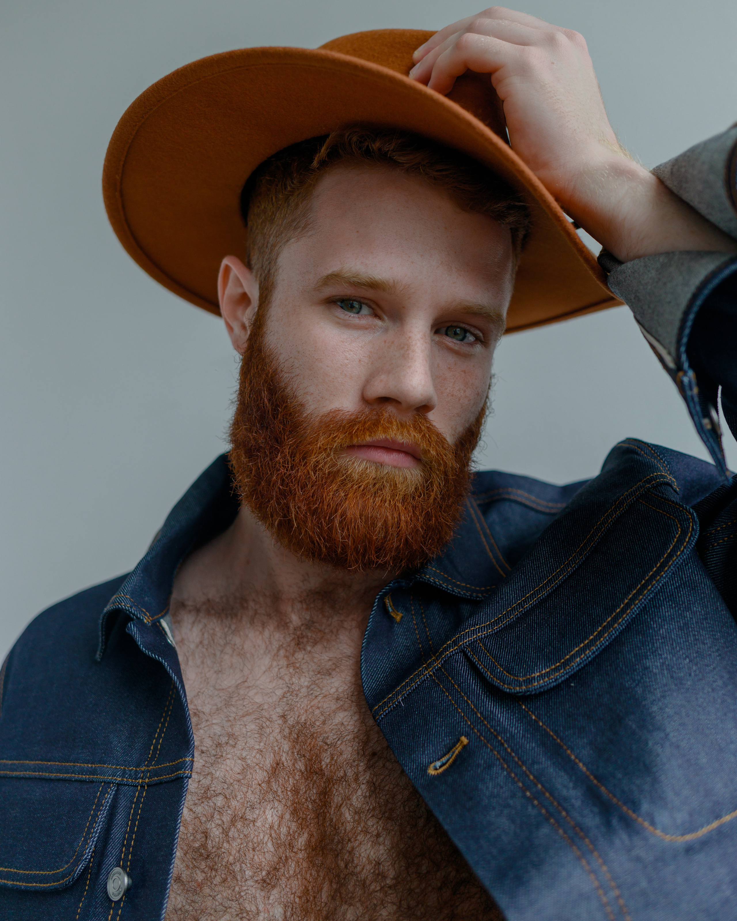 Maxim | Максим. Игорь Березин — фотограф в Москве. Мужские портреты и коммерческая съёмка