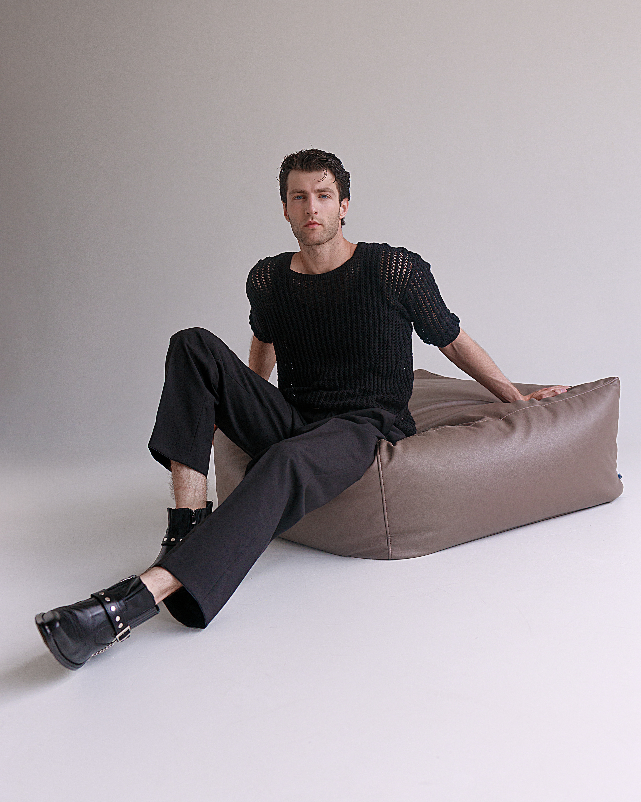 Roman | Роман. Игорь Березин — фотограф в Москве. Мужские портреты и коммерческая съёмка