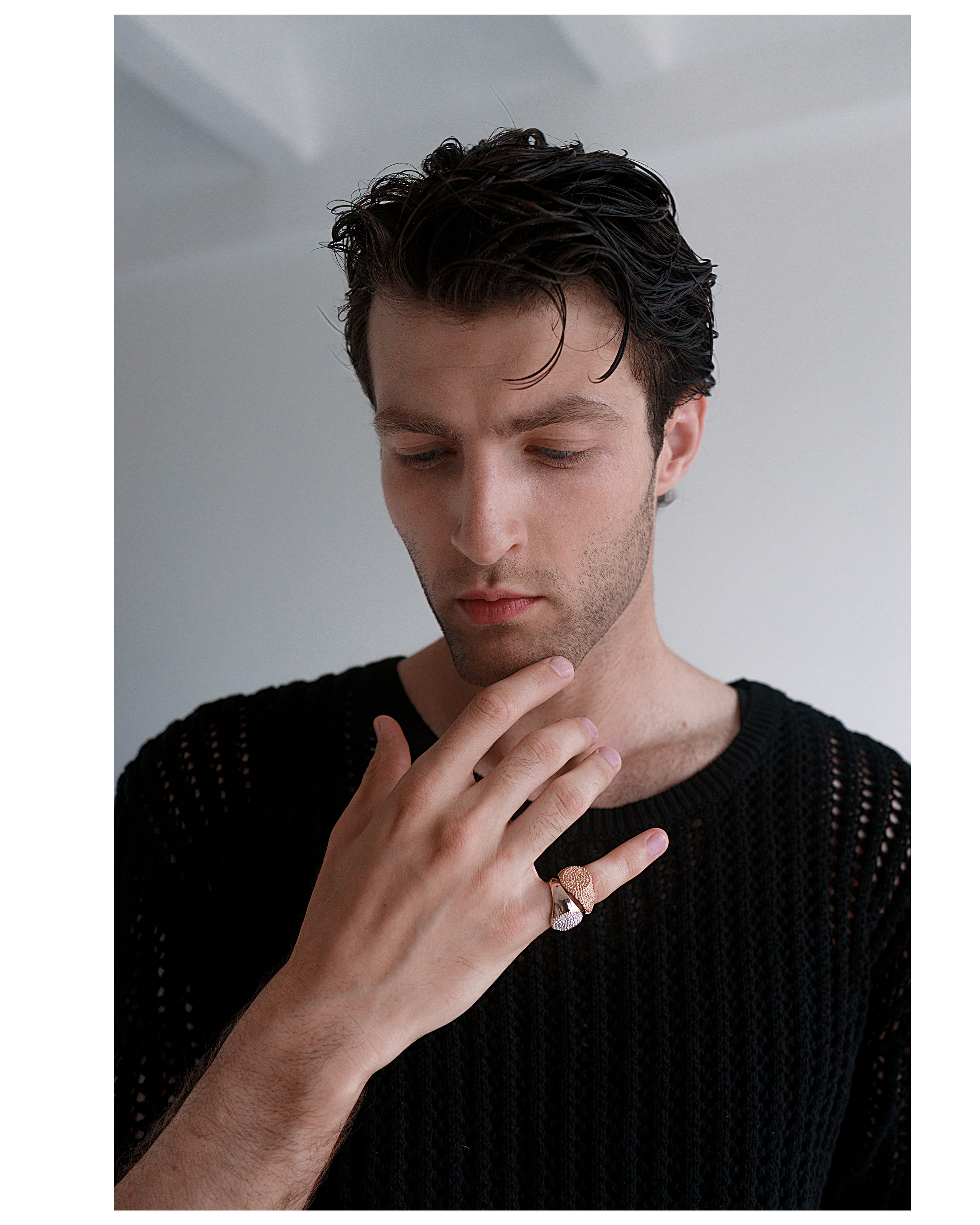 Roman | Роман. Игорь Березин — фотограф в Москве. Мужские портреты и коммерческая съёмка