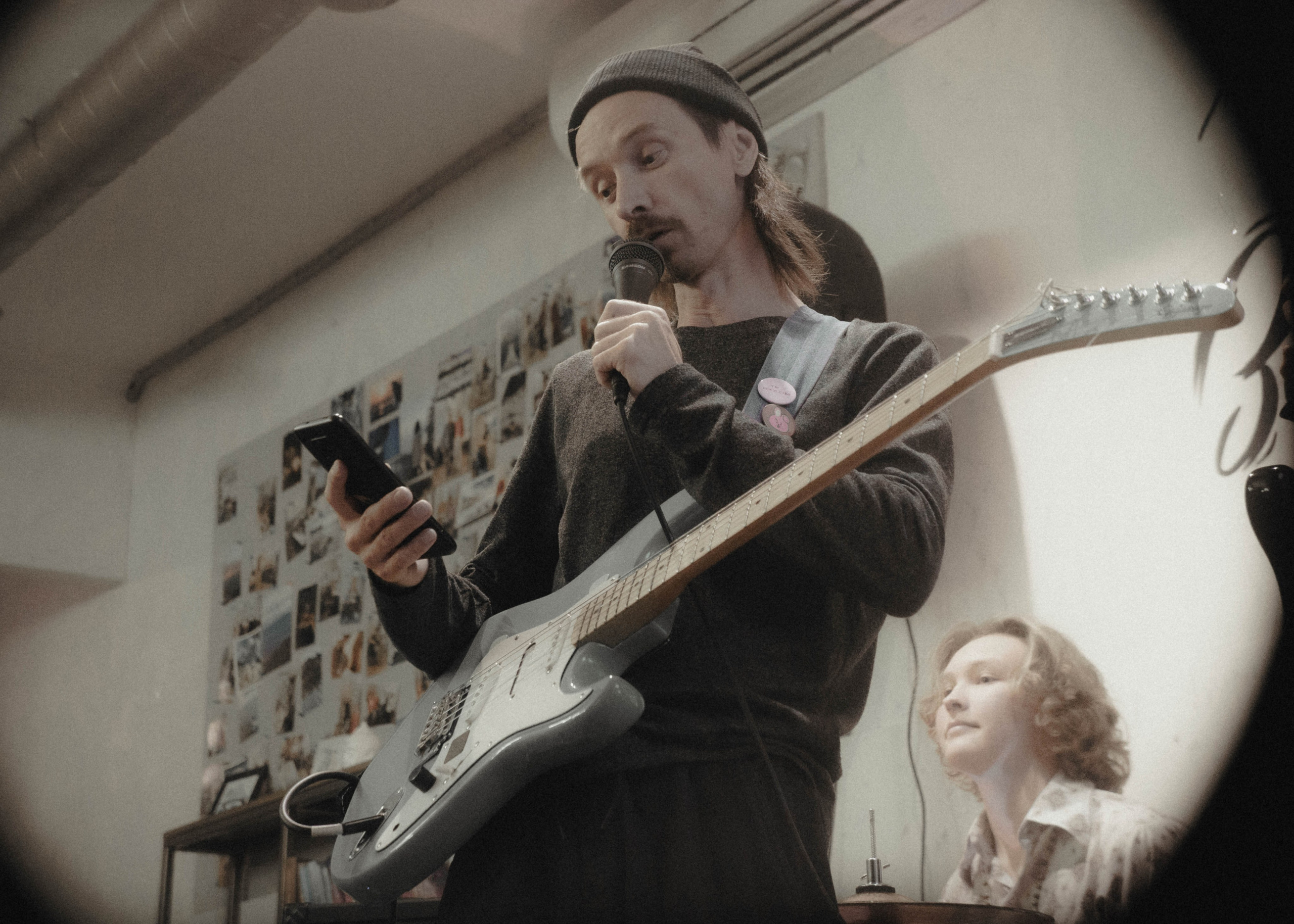 Концерт группы «Вещества». Кир Анисин. Режиссер & фотограф