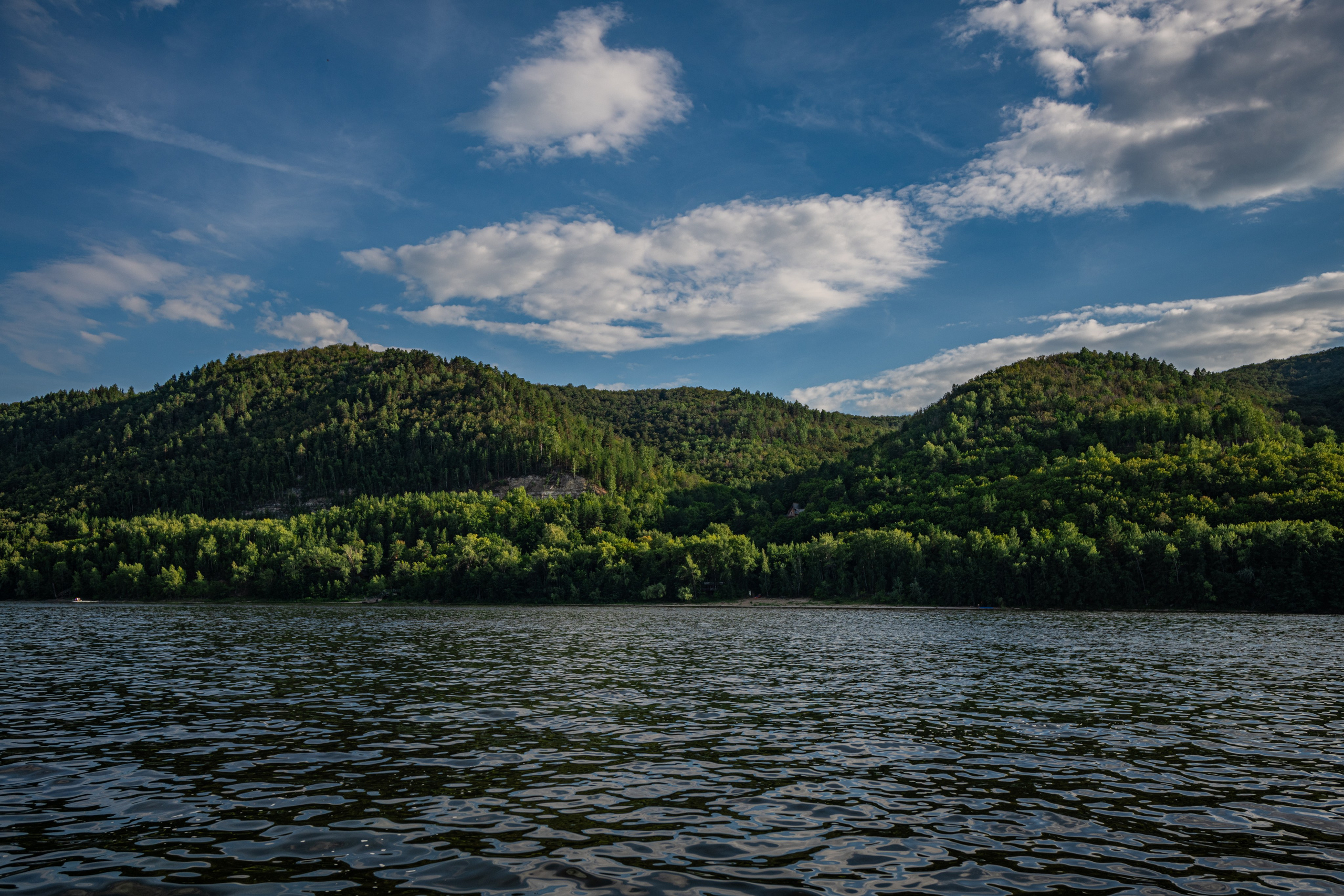 Природа Самарской области в кадре. Дикие степи, Жигулёвские горы и волжские просторы — авторские фотографии уникальных ландшафтов. Фотограф Самара — репортажная, свадебная, интерьерная съёмка от Ильи Петрова, профессионала своего дела