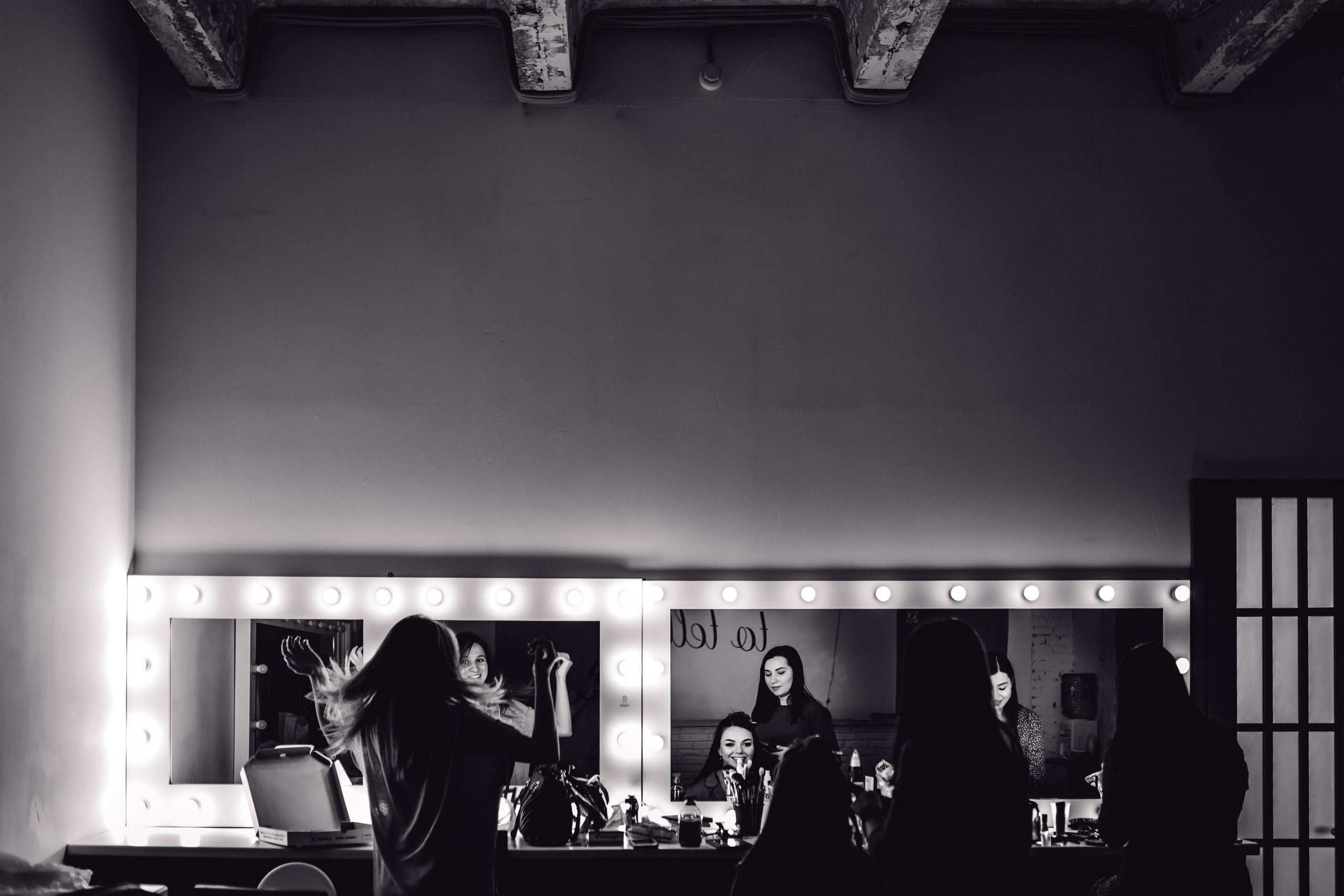 Фуршетная шаферская свадьба в Красноярске. Свадебный фотограф-видеограф в Красноярске Евгений Константинопольский