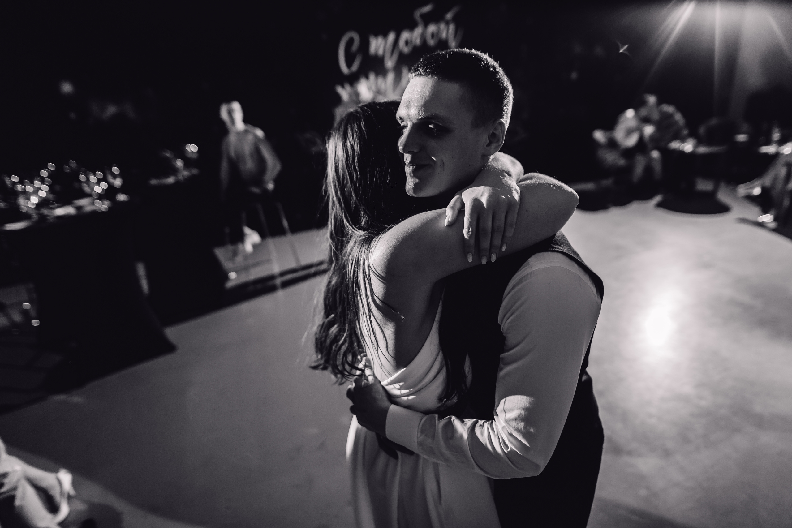 Фуршетная шаферская свадьба в Красноярске. Свадебный фотограф-видеограф в Красноярске Евгений Константинопольский