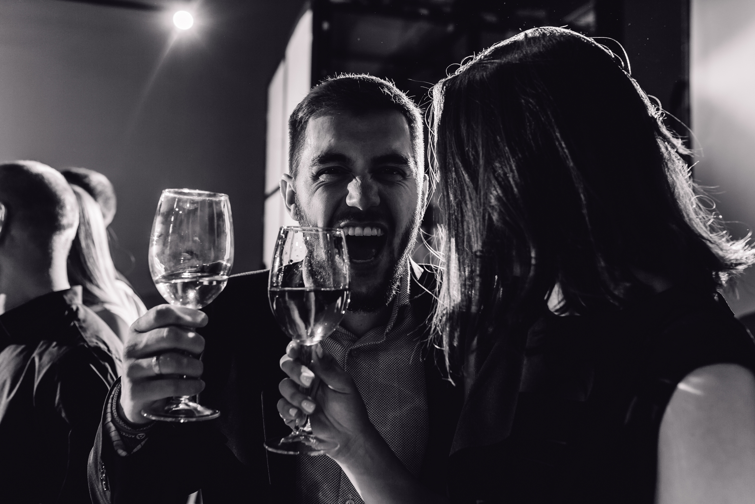 Фуршетная шаферская свадьба в Красноярске. Свадебный фотограф-видеограф в Красноярске Евгений Константинопольский