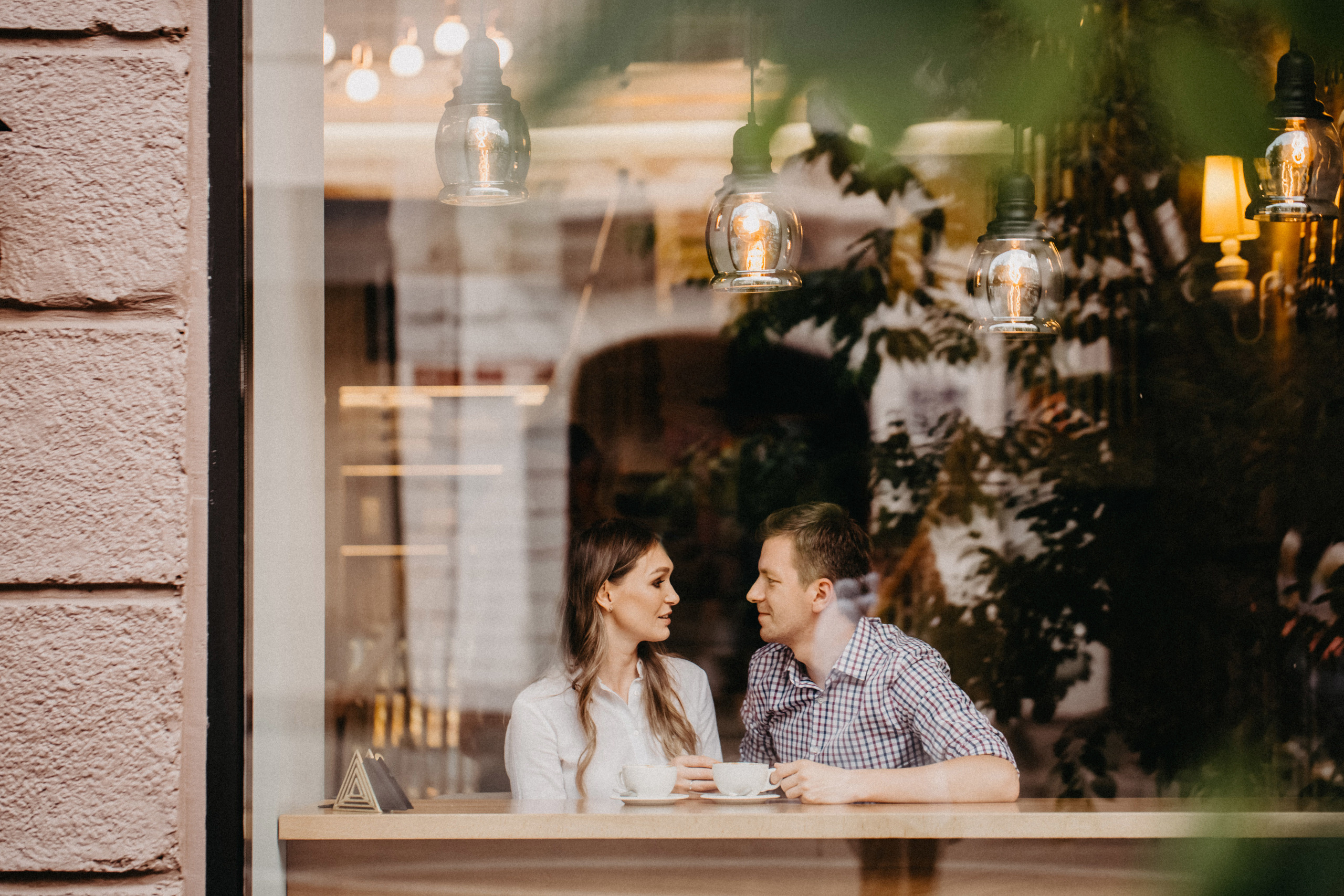 Городская лавстори в Красноярске. Свадебный фотограф-видеограф в Красноярске Евгений Константинопольский