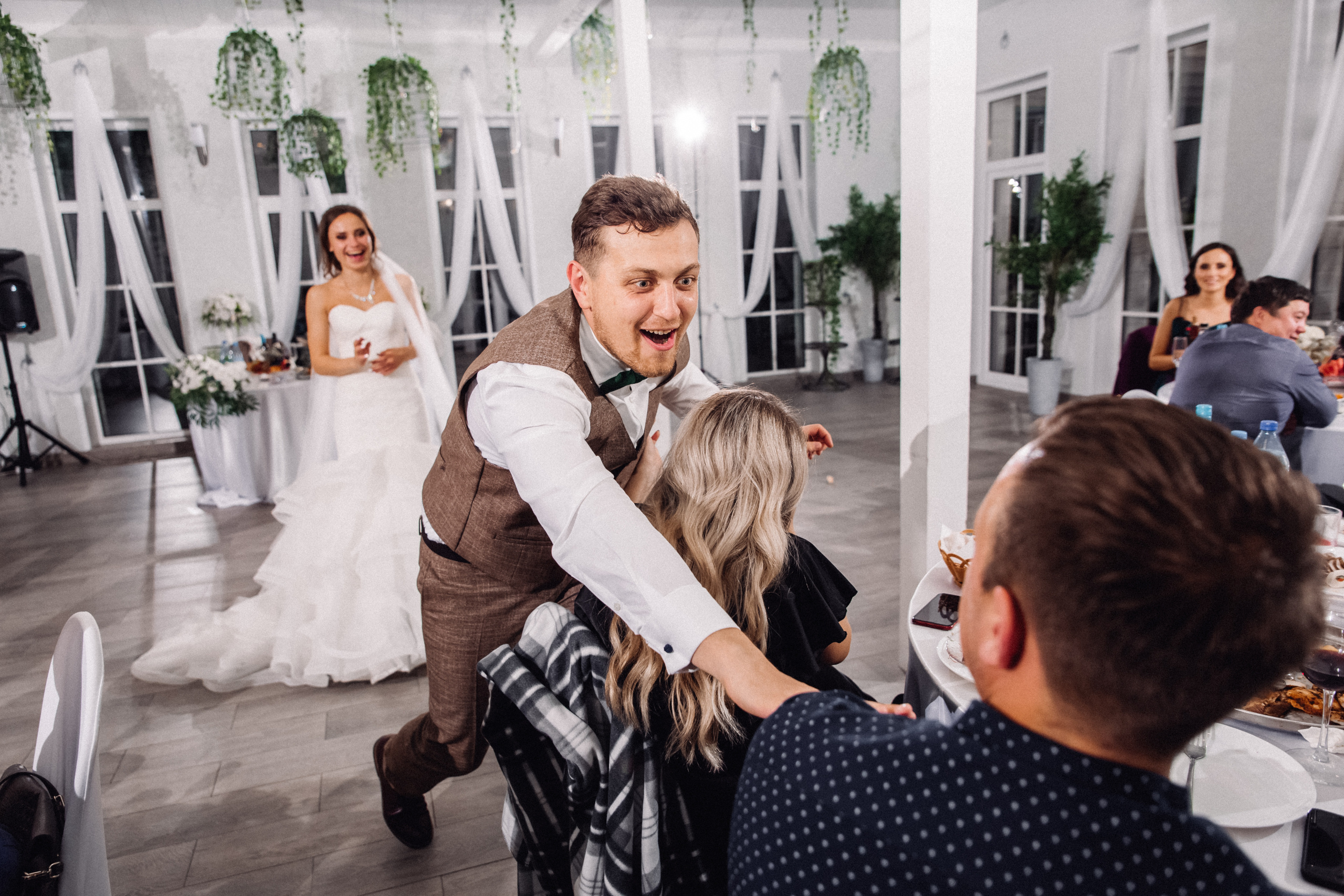 Осенняя свадьба в Красноярске. Свадебный фотограф-видеограф в Красноярске Евгений Константинопольский