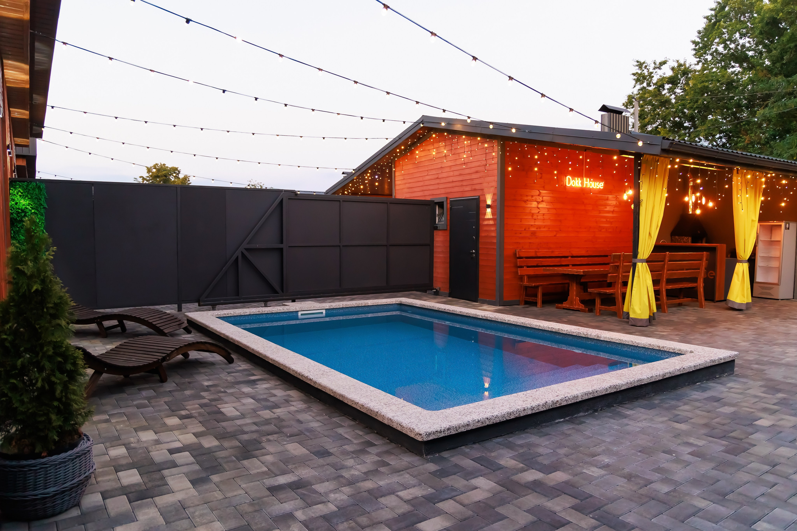 Интерьерная и рекламная съёмка. Свадебный и семейный фотограф в г. Майкопе (выезд по республике и краю)