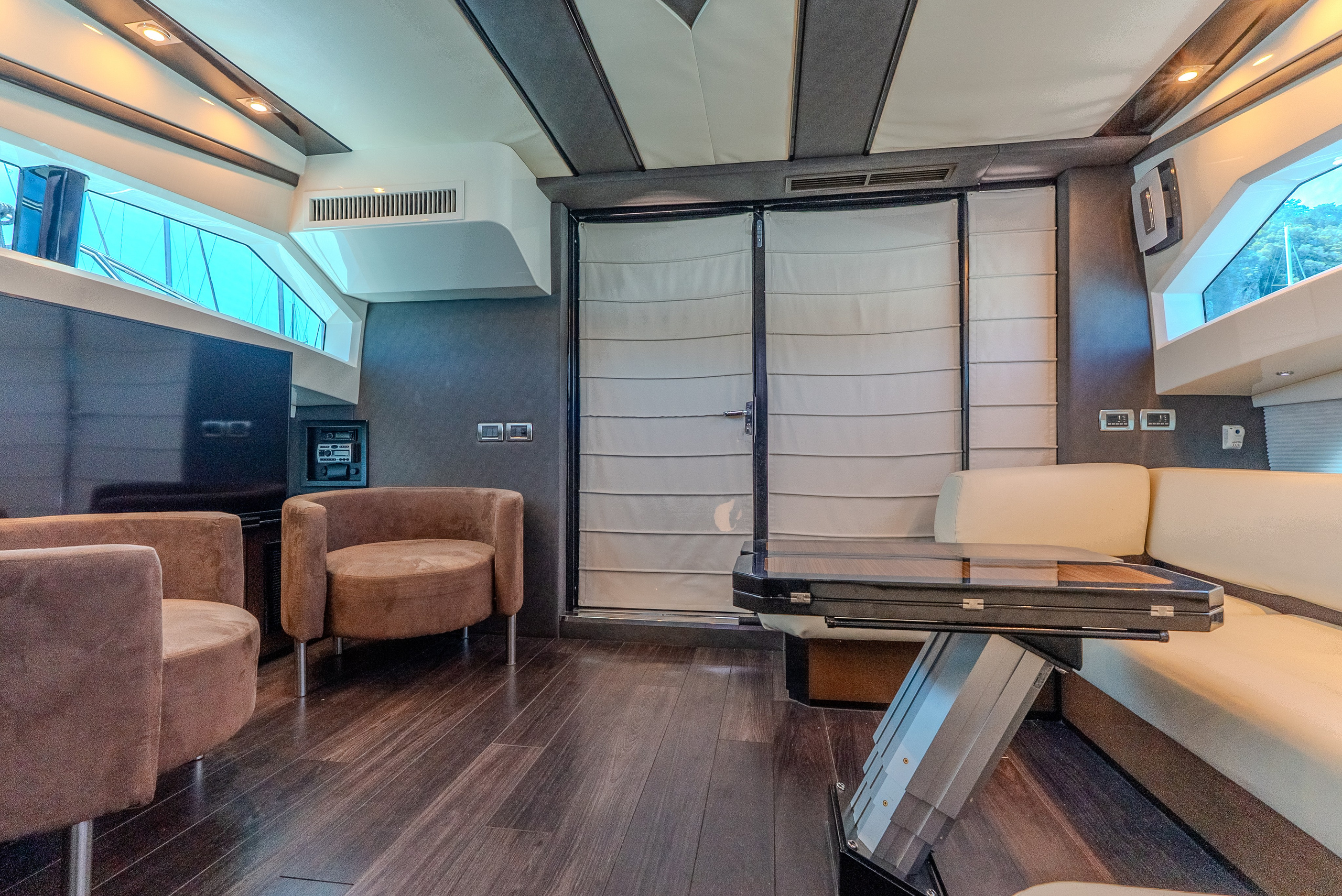 Marquis 500 SB. Яхтенный фотограф в Санкт-Петербурге Алексей Глухов