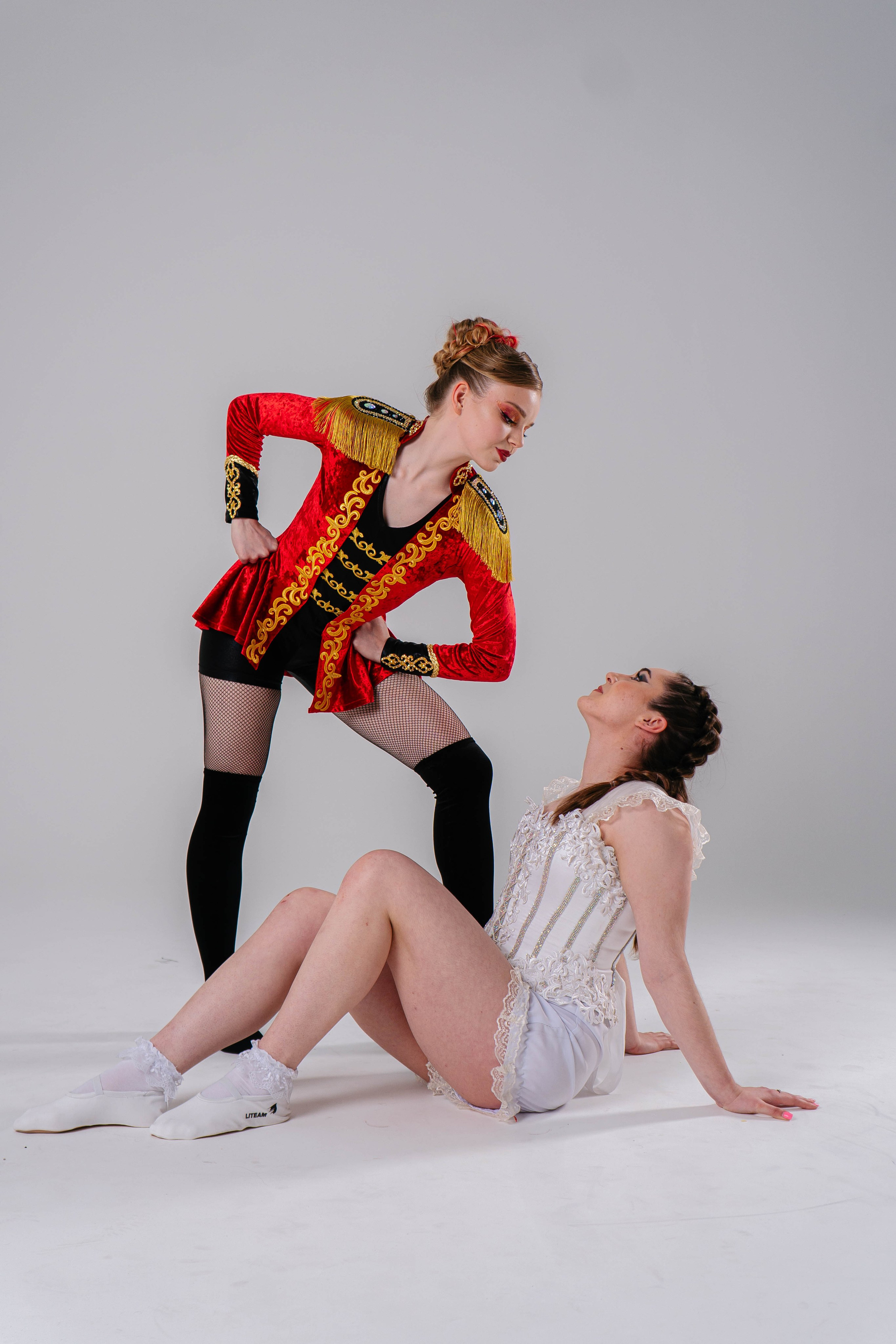 Circus. Фотограф / видеограф в Москве и Сочи Sofia Riversong