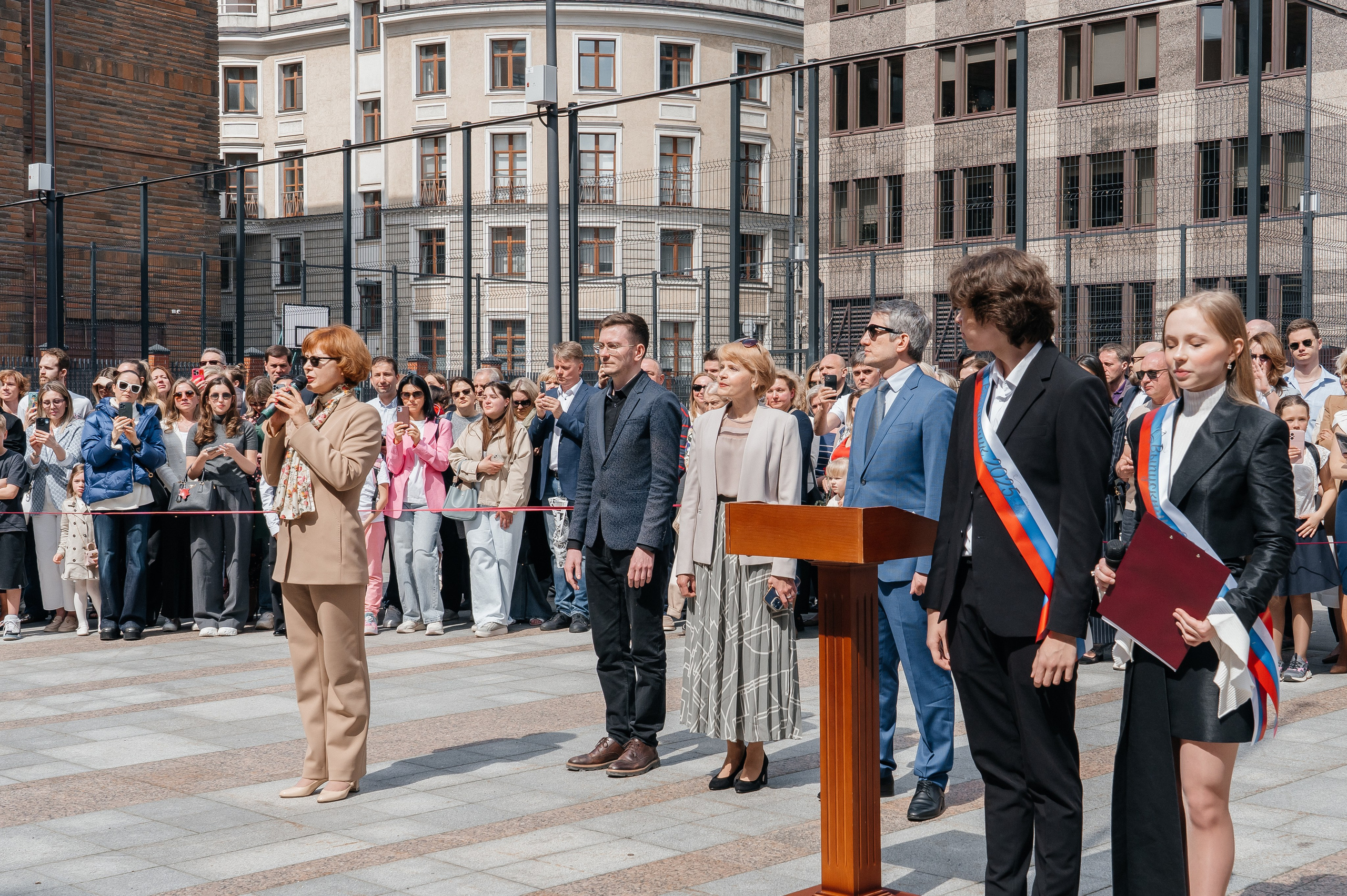 Последний звонок. Наталия Фролова. Фотограф. Москва