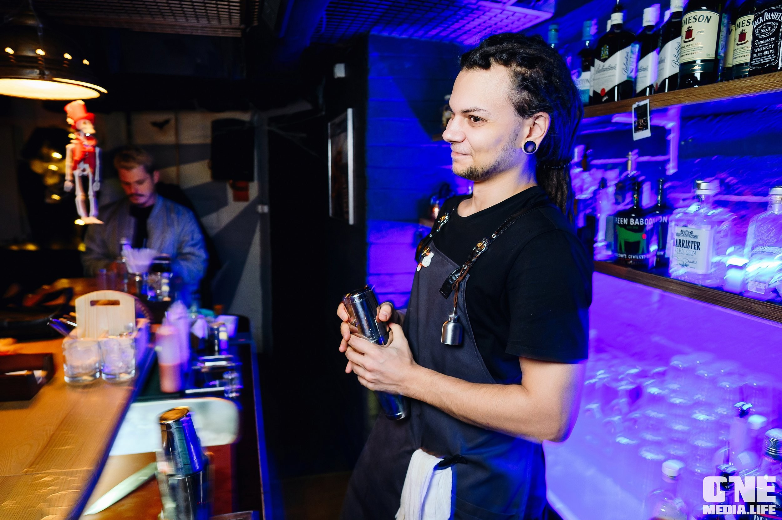 Фоторепортаж из бара Dreadnought. One Media Life: фоторепортажи, фотоотчеты с мероприятий и заведений