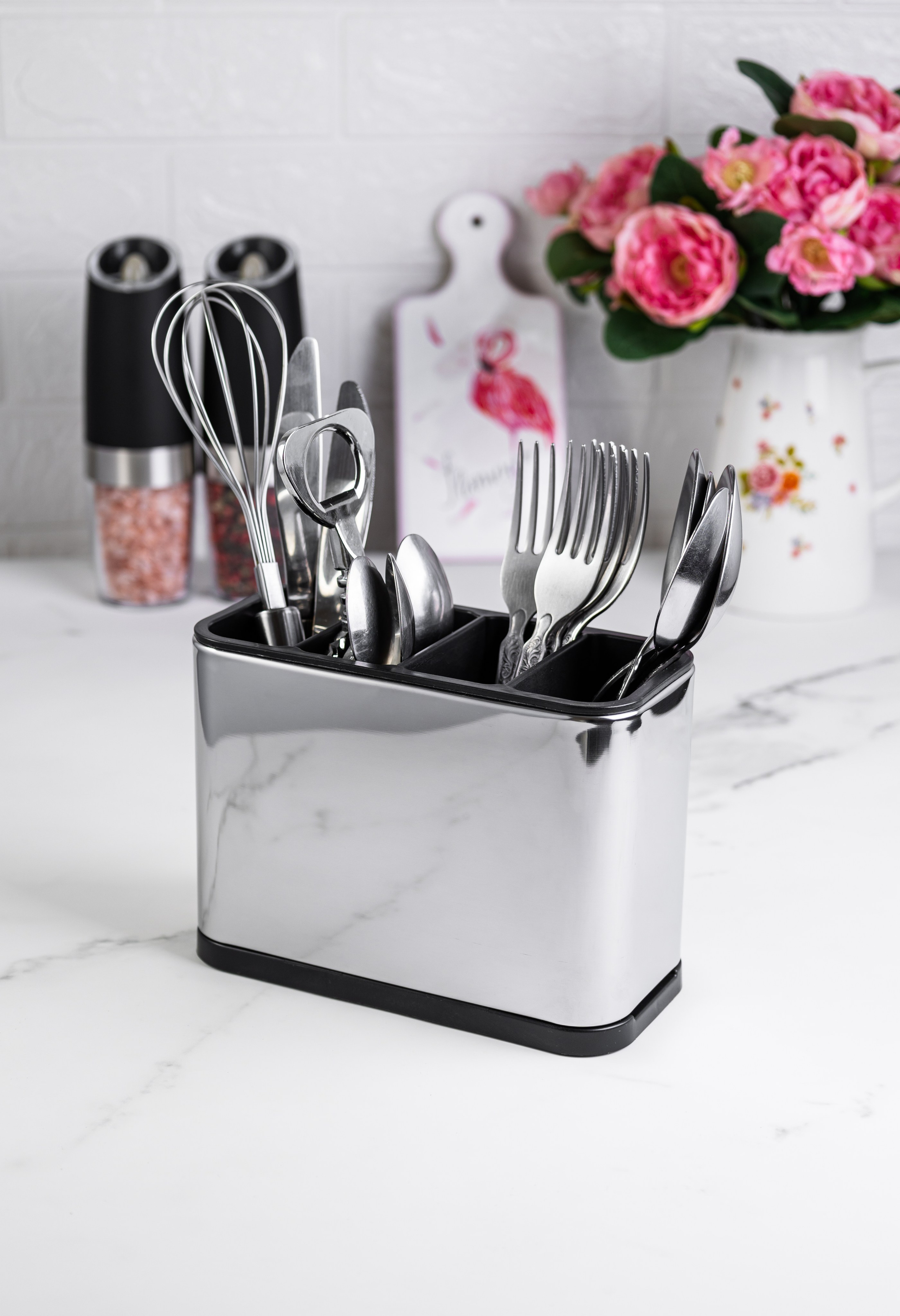 Лилия, подставка для столовых приборов. Предметный и фуд-фотограф Лариса Андреева г. Набережные Челны