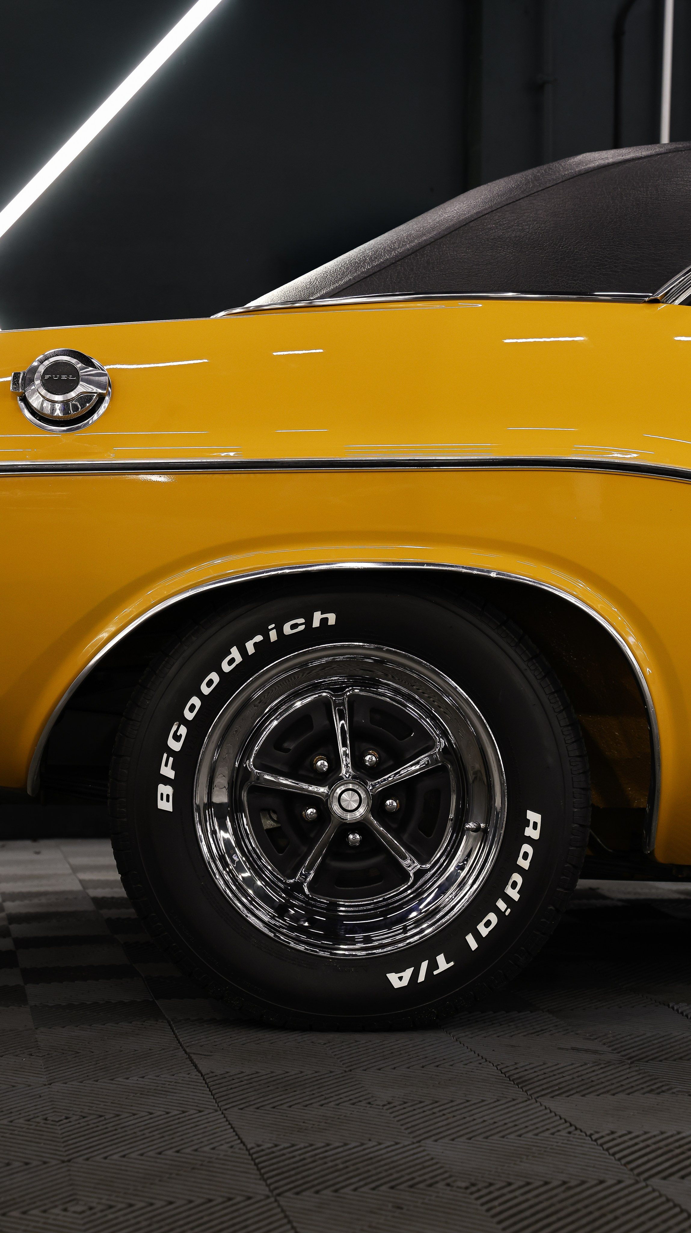 Dodge Challenger. NK