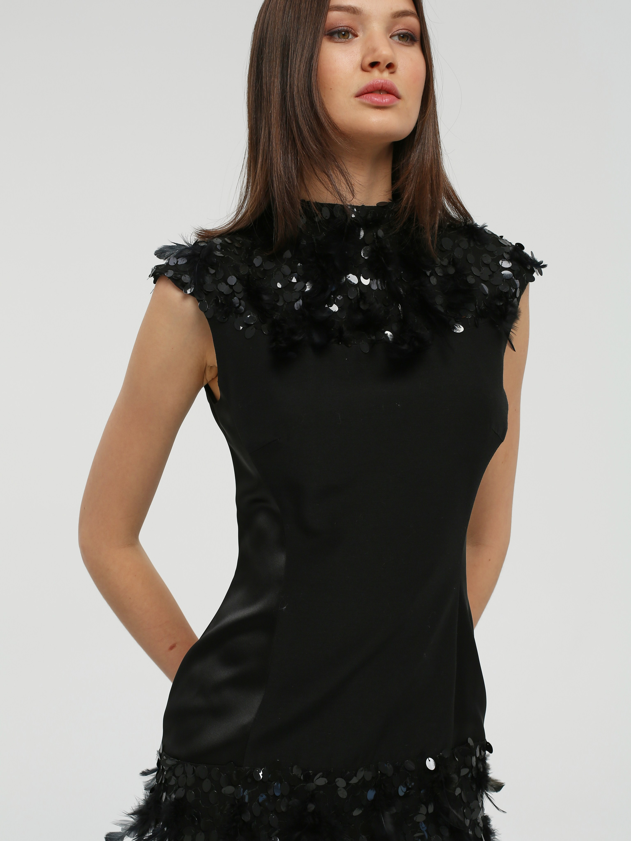 "Профессиональная каталожная фотосъемка товаров для e-commerce и интернет-магазинов""Высококачественная каталожная съемка одежды и аксессуаров с белым фоном""Рекламная каталожная фотосъемка для маркетинга продуктов и брендов""Студийная каталожная съемка с детальной проработкой текстур и материалов""Коммерческая каталожная фотосъемка для каталогов и онлайн-платформ""Фотография каталожной съемки с акцентом на дизайн и презентацию товаров""Предметная каталожная съемка для увеличения продаж в e-commerce""Профессиональная каталожная фотосъемка с использованием студийного освещения""Рекламные фото каталожной съемки для сайтов и социальных сетей""Высокоточная каталожная съемка товаров для презентаций и брошюр""Каталожная фотосъемка высокого разрешения для онлайн-магазинов""Коммерческая каталожная съемка с фокусом на качество и детализацию""Студийная каталожная фотосъемка для брендов и ритейла""Фотографии каталожной съемки для маркетинговых кампаний""Профессиональная каталожная съемка для каталогов и увеличения конверсии" "Профессиональная съемка на модели для модных брендов и рекламы""Высококачественная фотосъемка на модели с креативным освещением и позами""Рекламная съемка на модели для каталогов одежды и аксессуаров""Студийная съемка на модели с акцентом на стиль и индивидуальность""Коммерческая фотосъемка на модели для fashion-индустрии""Фотография съемки на модели с профессиональным ретуши для журналов""Модная съемка на модели для продвижения бренда и коллекций""Профессиональная съемка на модели с использованием естественного света""Рекламные фото съемки на модели для социальных сетей и веб-сайтов""Высокоточная фотосъемка на модели для портфолио и презентаций""Съемка на модели высокого разрешения для модных кампаний""Коммерческая съемка на модели с фокусом на тренды и дизайн""Студийная фотосъемка на модели для e-commerce и маркетинга""Фотографии съемки на модели для брендов и увеличения продаж""Профессиональная модная съемка на модели для каталогов и рекламы"