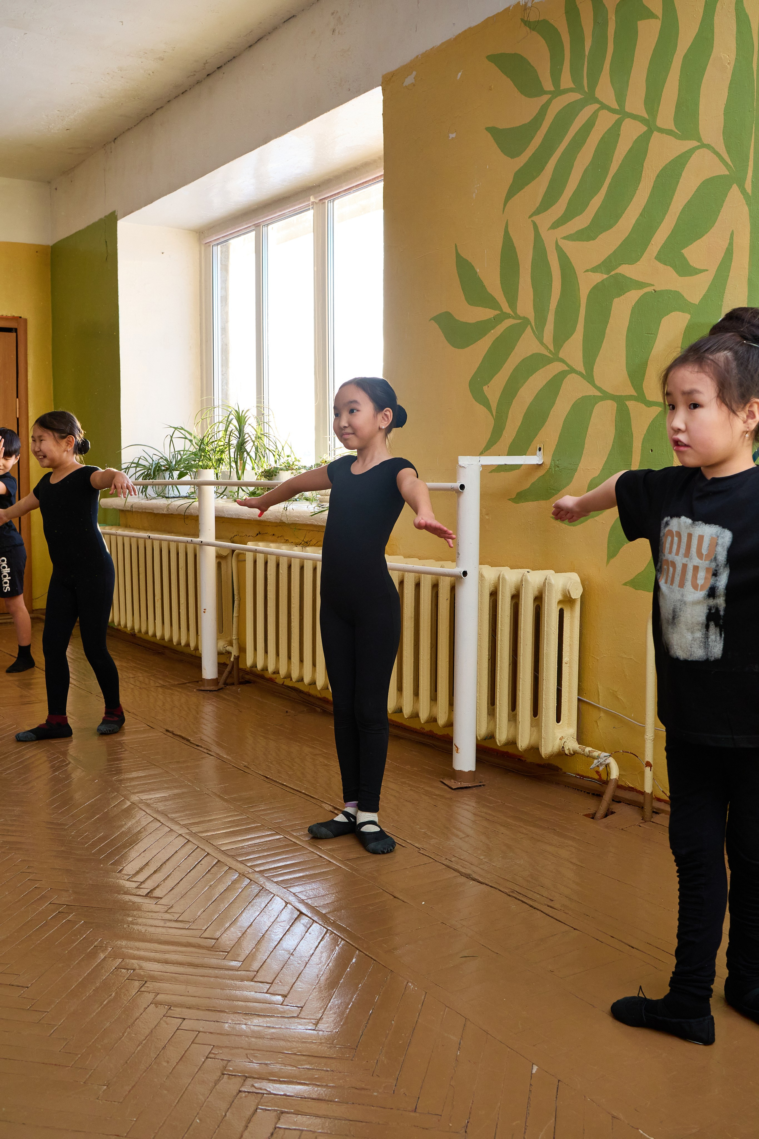 Танцы. Главная