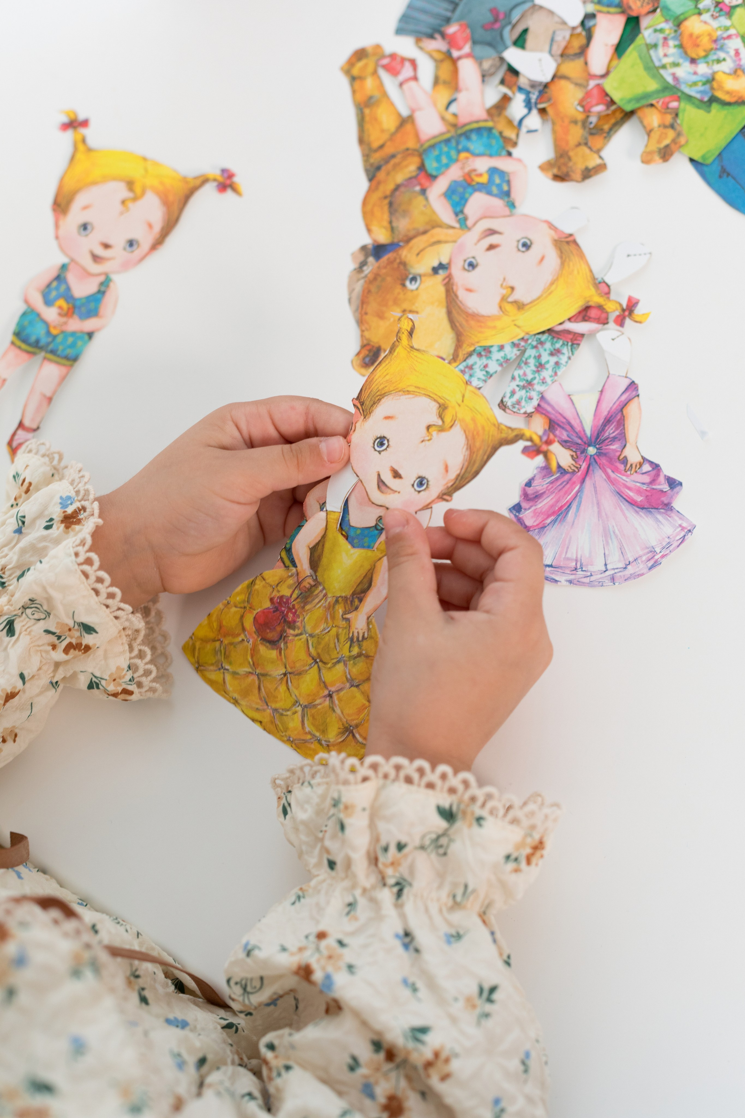 Студийная съемка контента для детского книжного издательства. Детский и контент фотограф Надя Волкова Санкт-Петербург