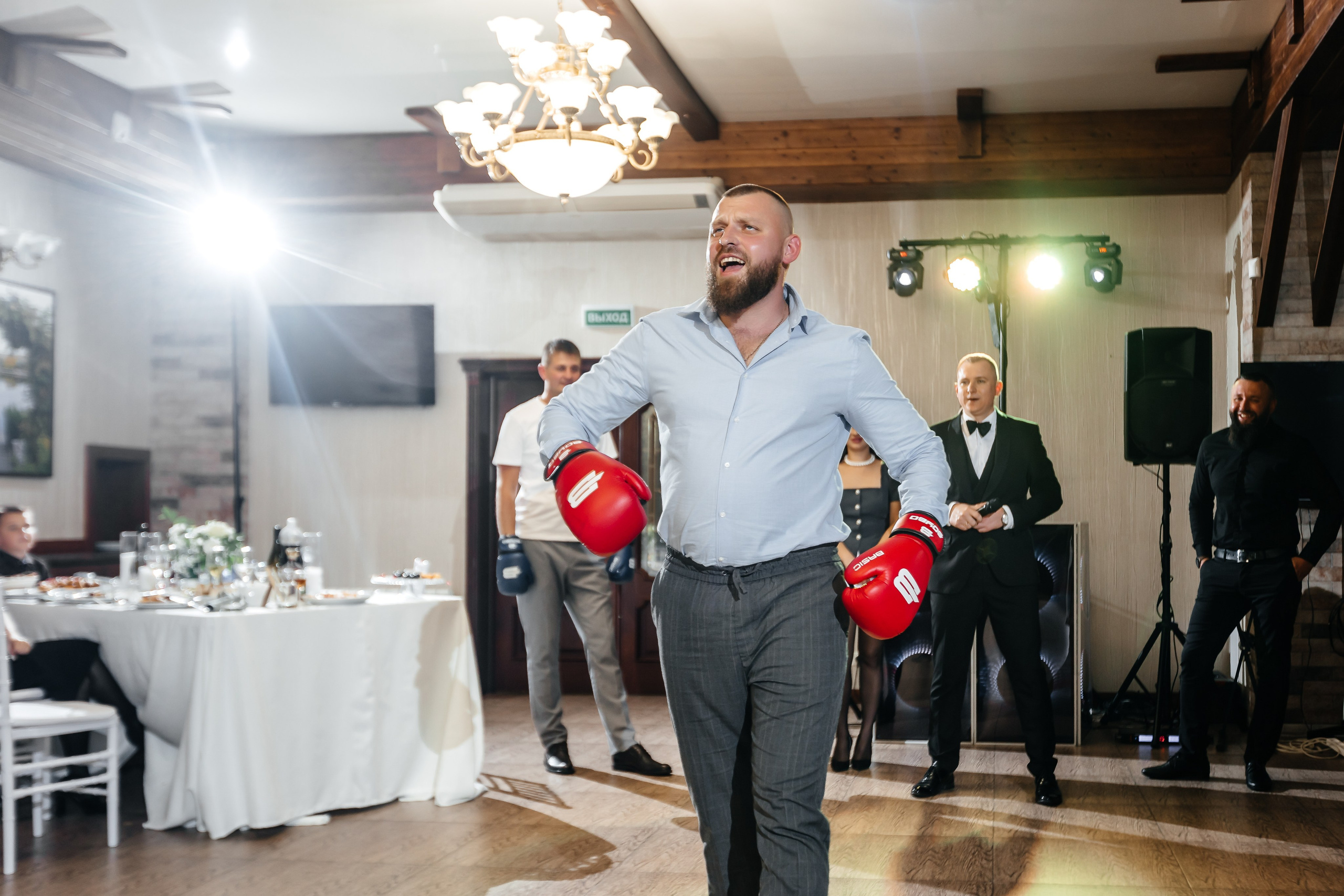 Анонс свадьбы для Юлии и Александра. Свадебный фотограф в Крыму и Севастополе Ольга Баскакова