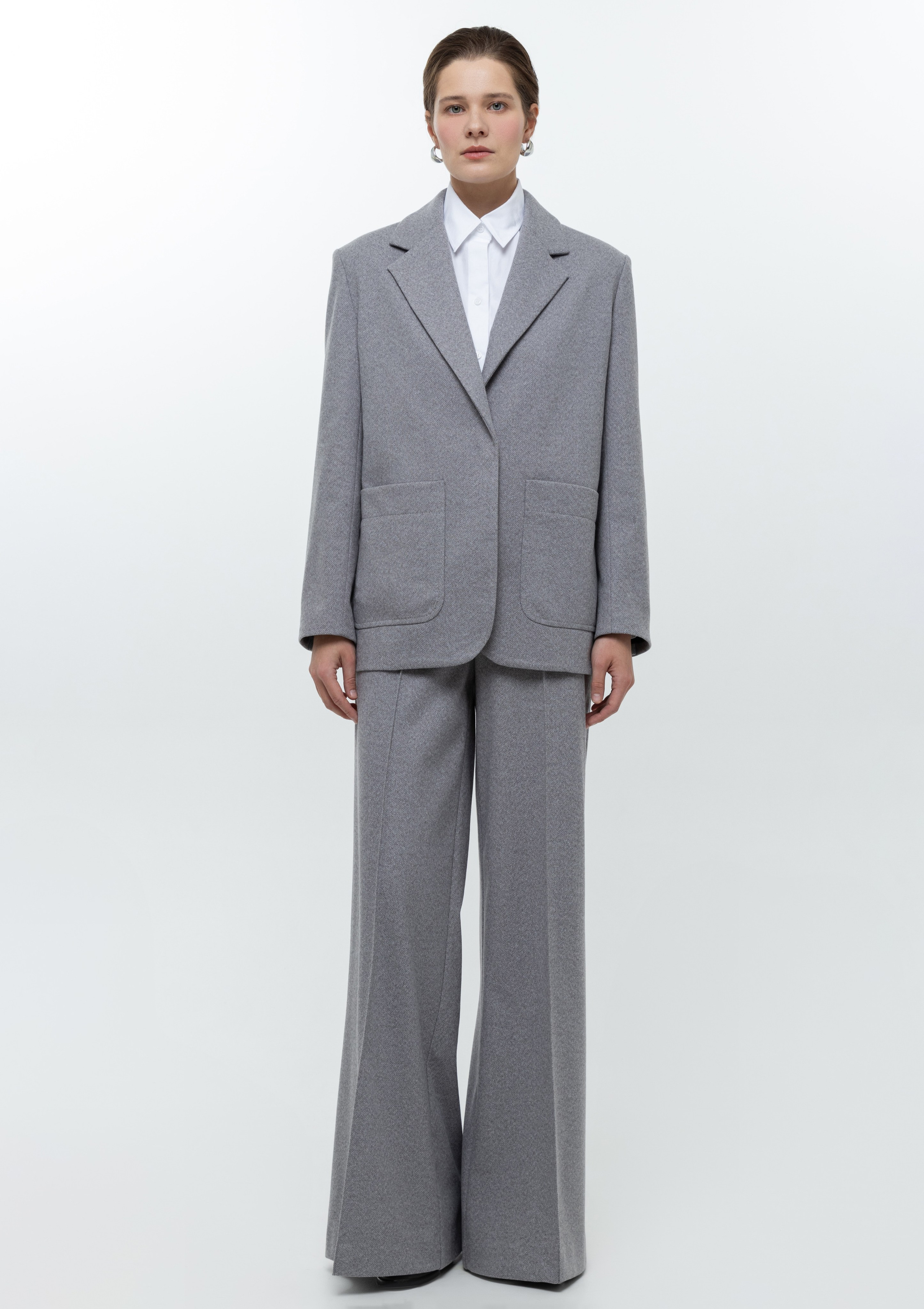 Каталог. Верхняя одежда + трикотаж бренда. 4ч,. Визажист для брендов, Фэшн продюсер Олеся Глушкова