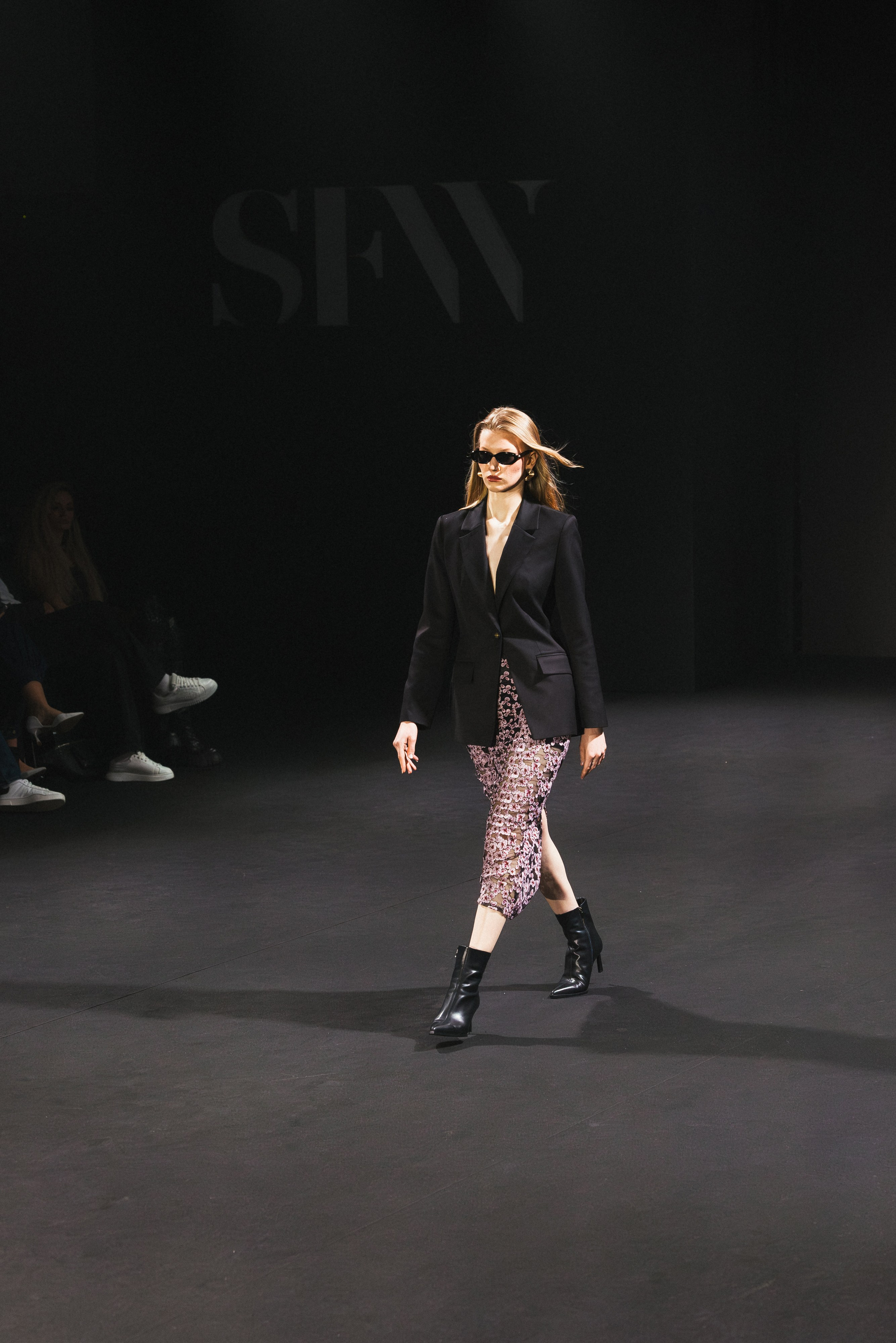 Catwalk. ProVizArt