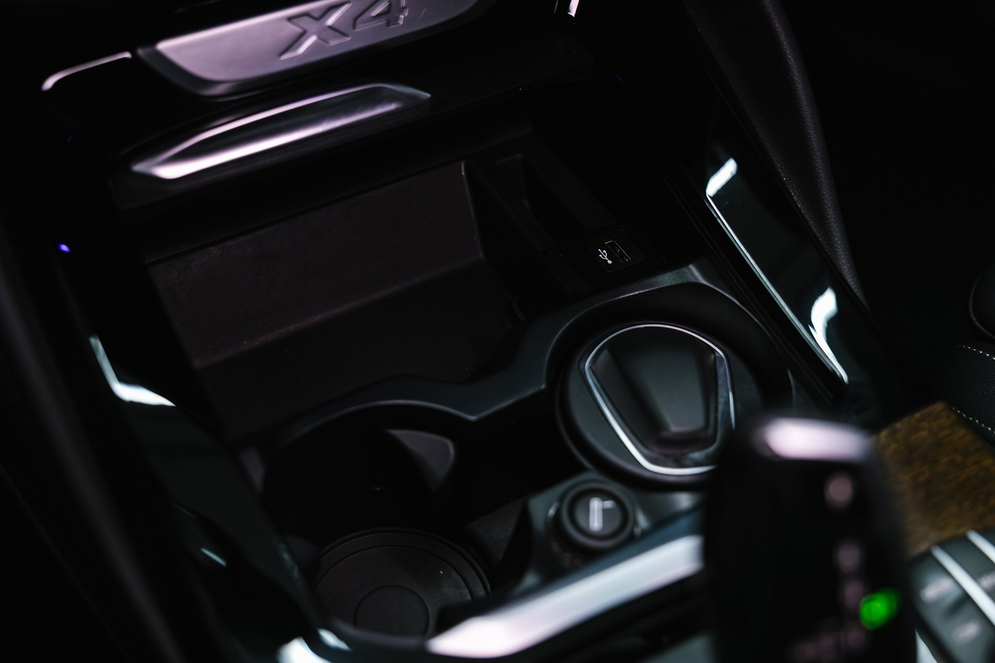 BMW X4 2.0 AT, 2019, 86 442 км. Автосалон «Х-Авто»