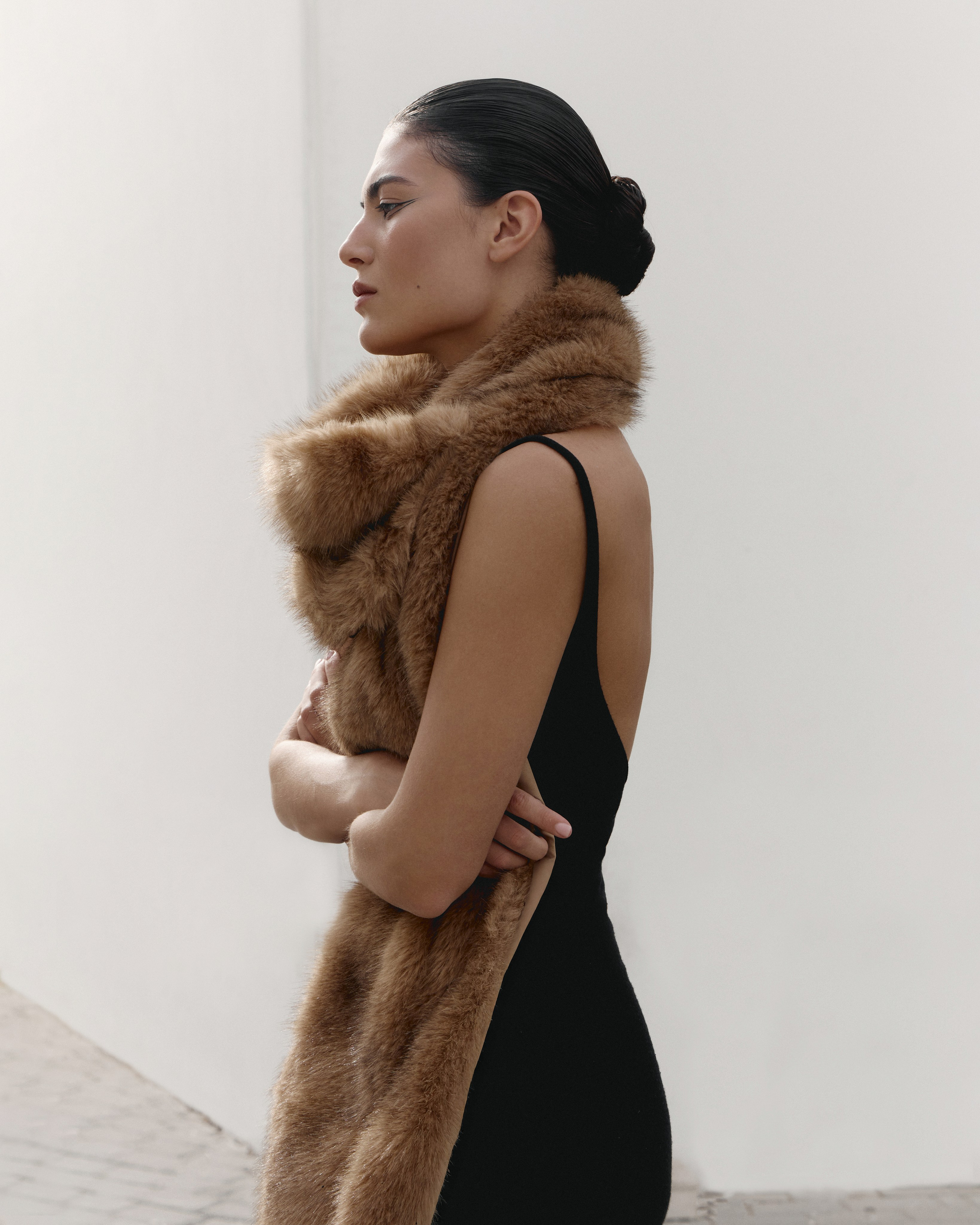 Diana. Fashion and model test photographer based in Dubai and Abu-Dhabi