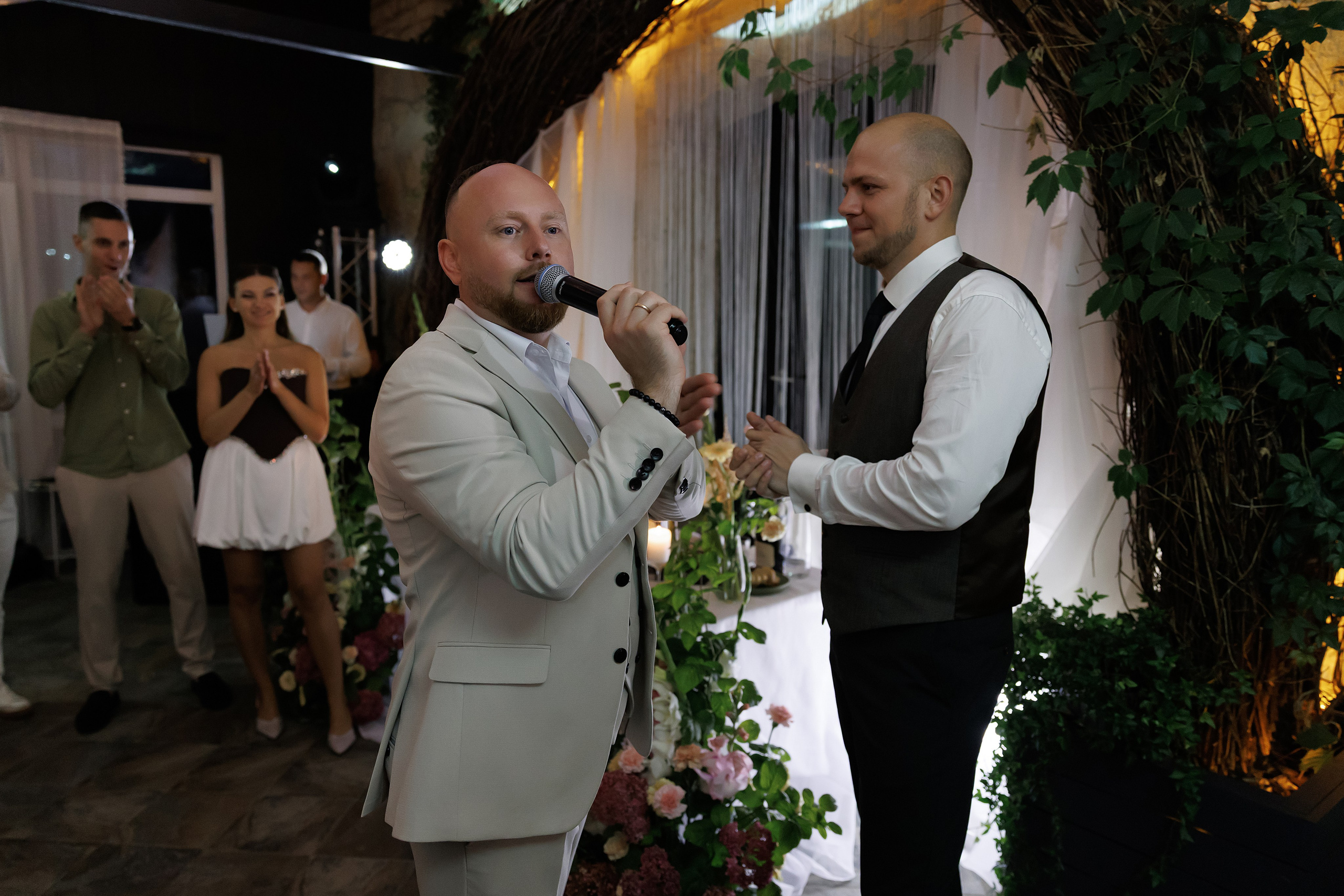 Ирина и Роман. Свадебный фотограф в Пскове и Санкт-Петербурге | Анна Голикова