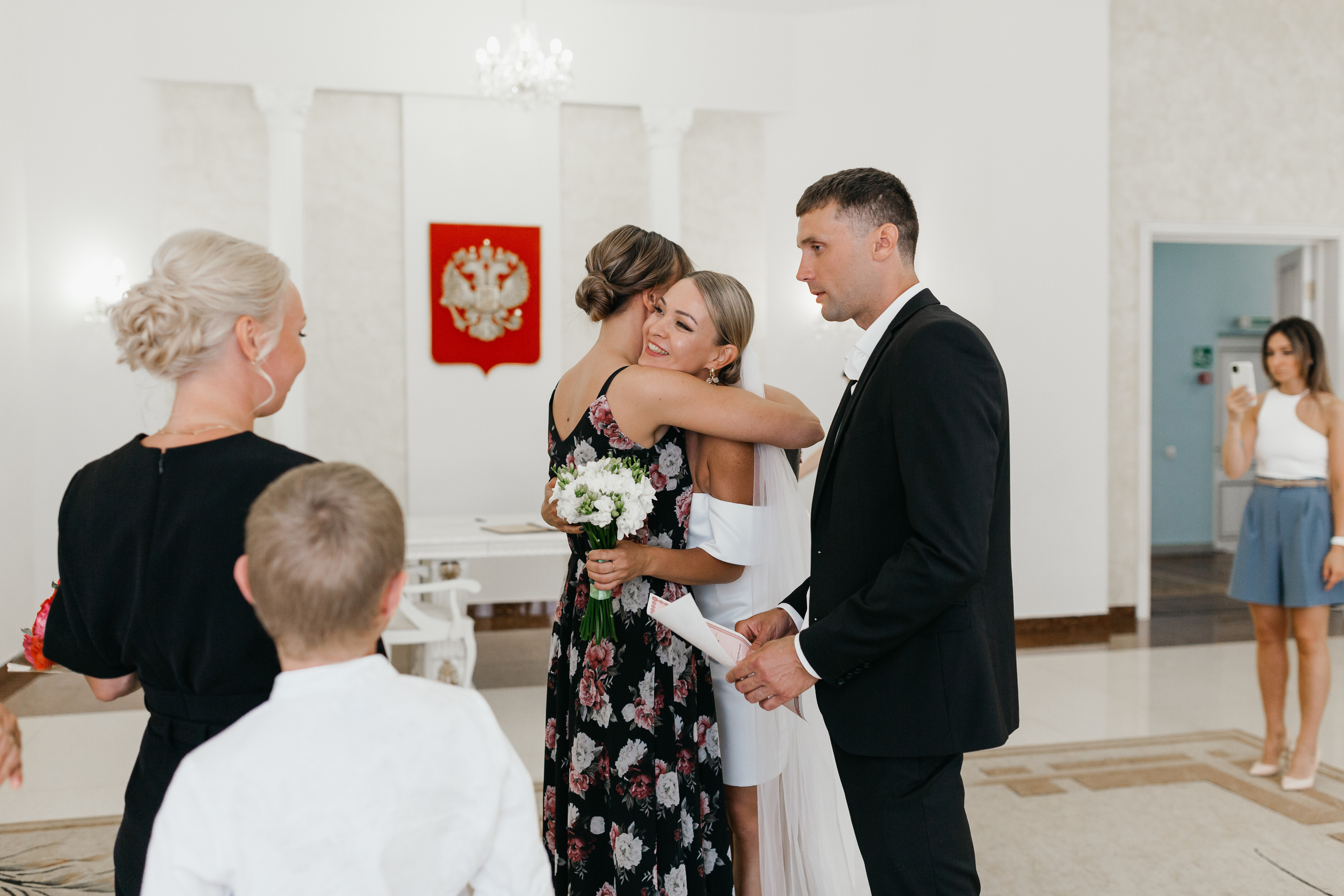 Уютная свадьба в Ярославле. Свадебный фотограф в Ярославле Алиса Курочкина