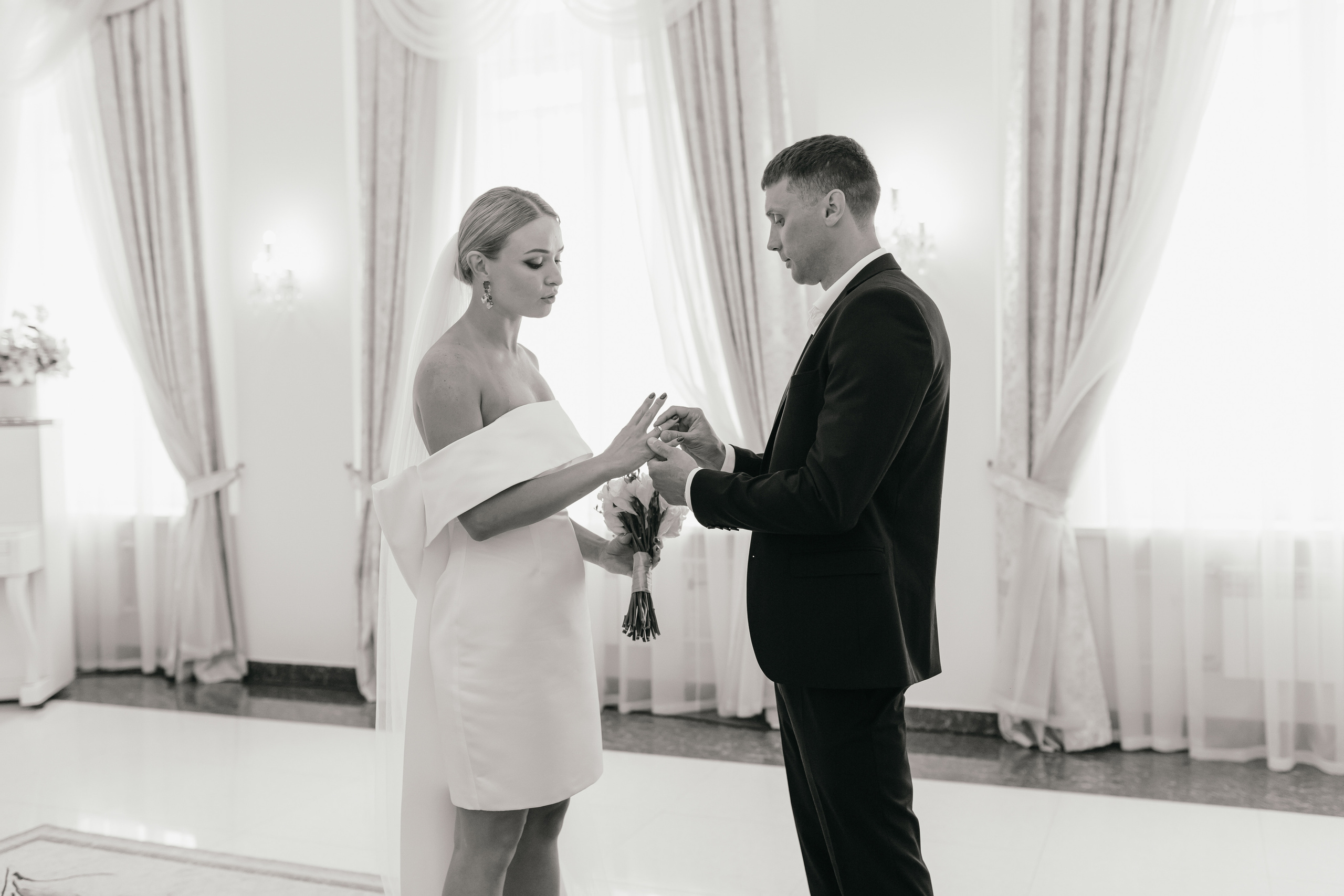 Уютная свадьба в Ярославле. Свадебный фотограф в Ярославле Алиса Курочкина