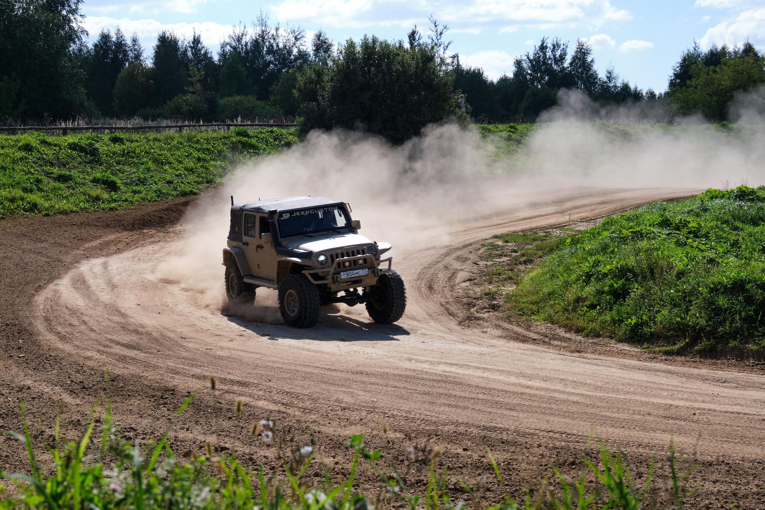 День рождения Jeep Custom 2025. Главная