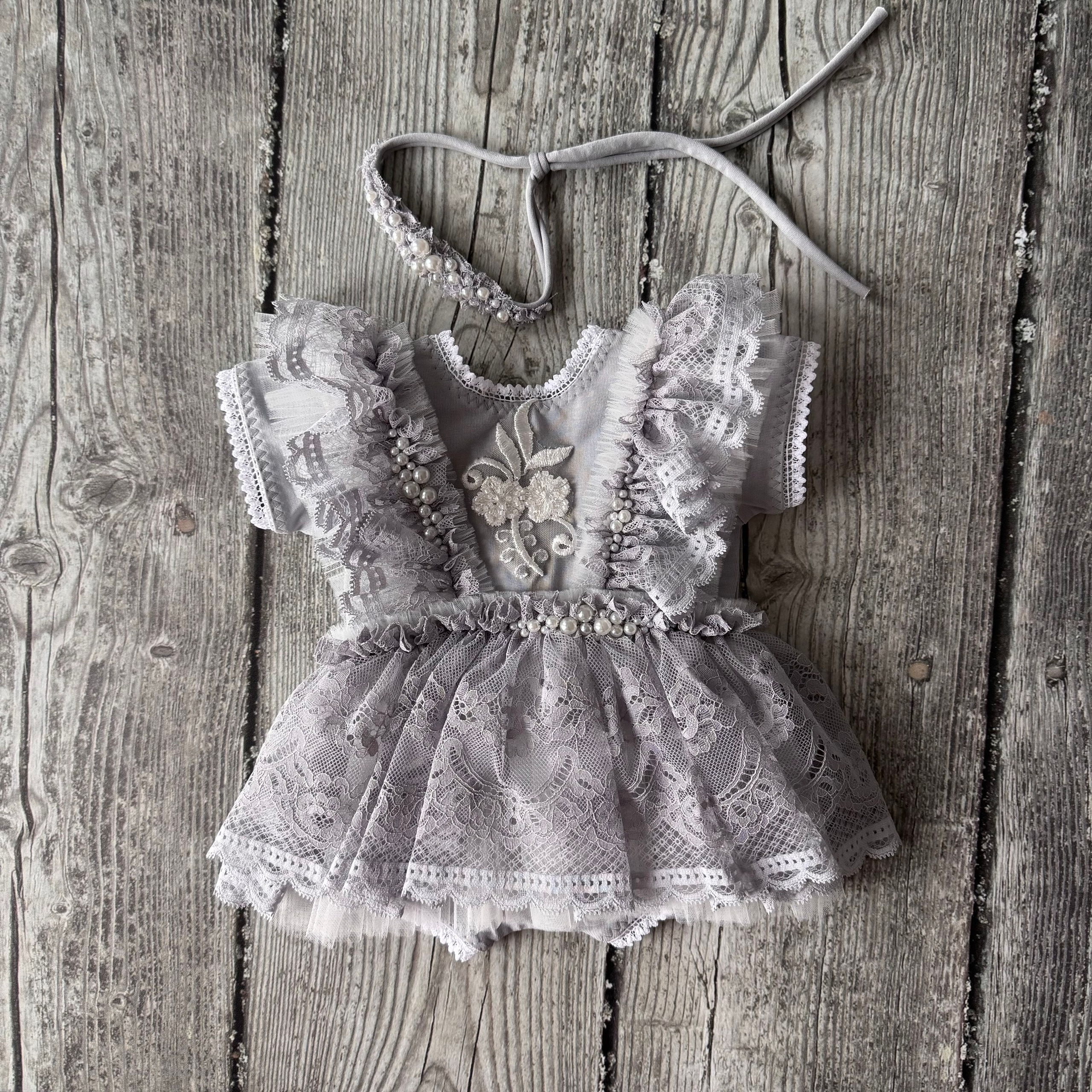 Костюмы и аксессуары для фотосессии новорожденных | Реквизит для съемки newborn в Москве. Фотосессия новорожденных в Москве и Московской области | Профессиональный фотограф newborn — Татьяна Иванова