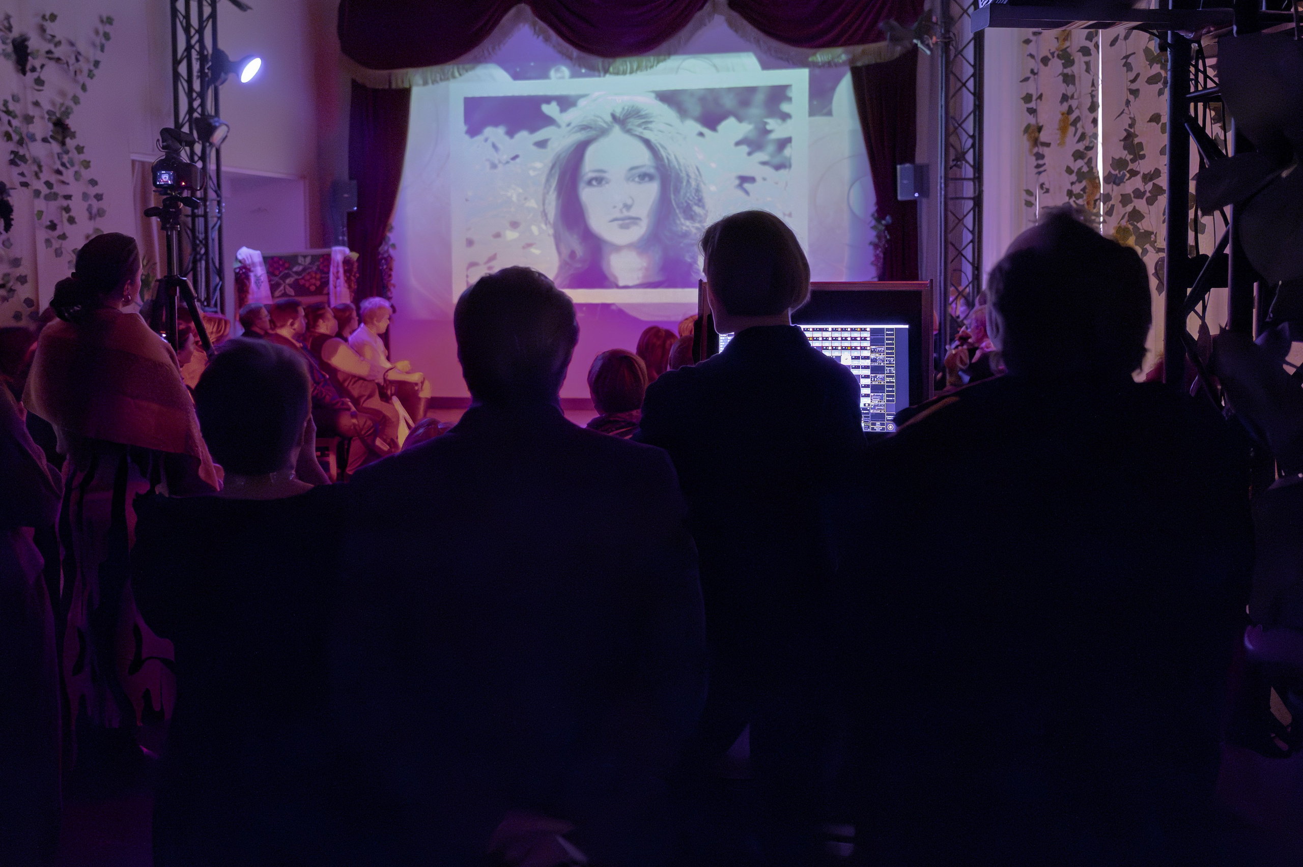 Вечер памяти Лилии Амарфий в камерном пространстве Московского театра оперетты. 2025. Фотограф Анна Мельникова | Москва