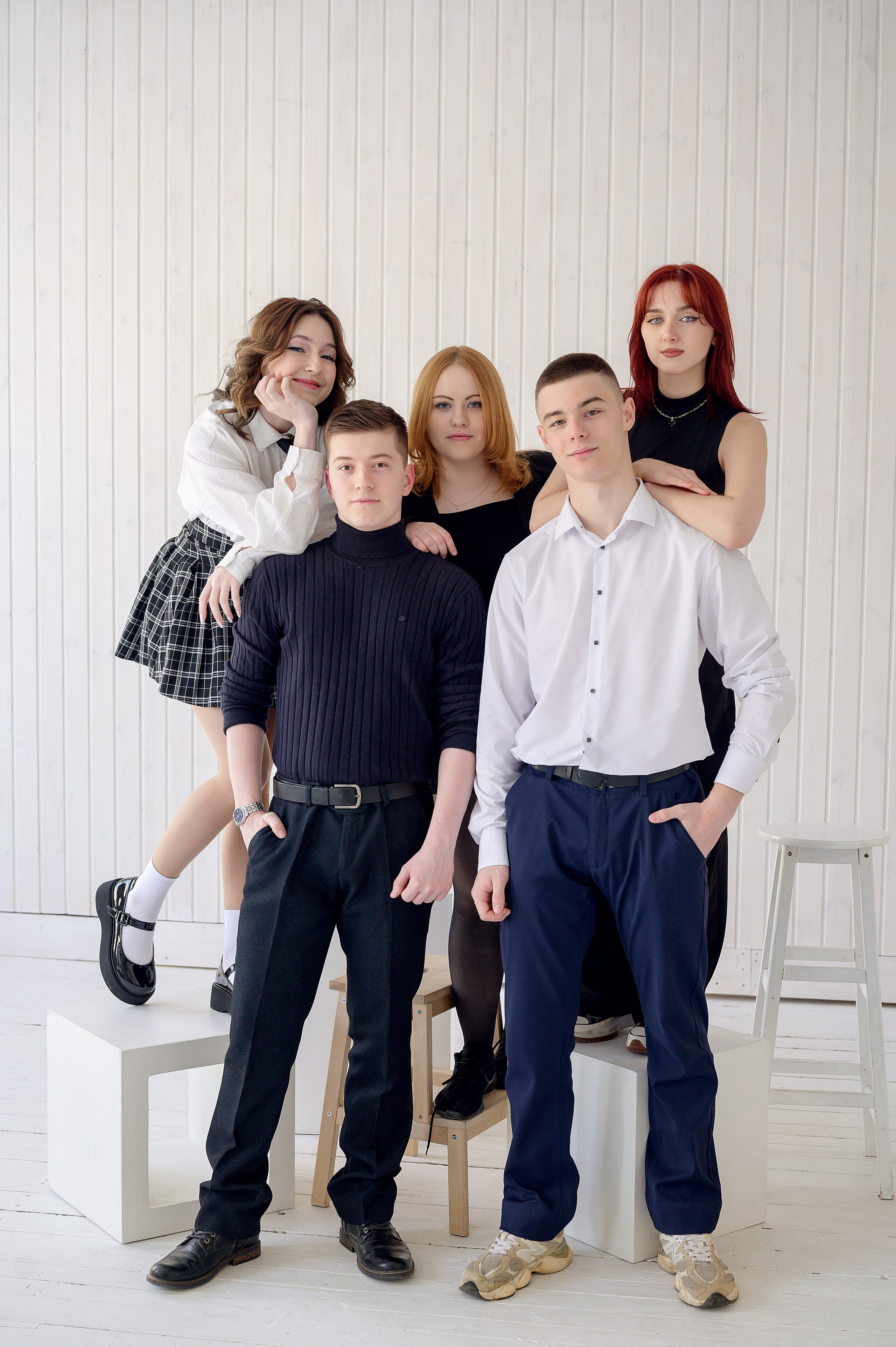 11 класс. студия. Фотограф новорожденных, семейный детский в Тюмени Татьяна Морозова